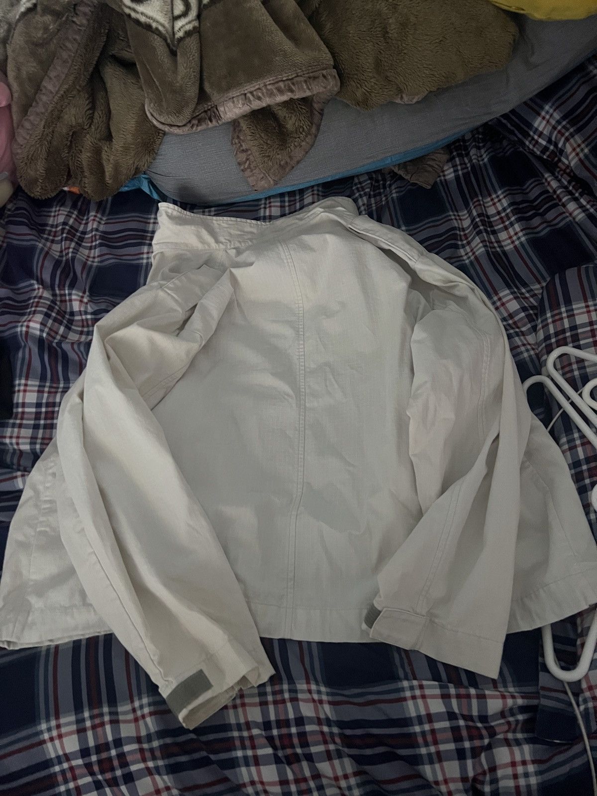 Acne Studios Acne Studios White Funnel Neck Jacket Size US L / EU 52-54 / 3 - 3 Thumbnail