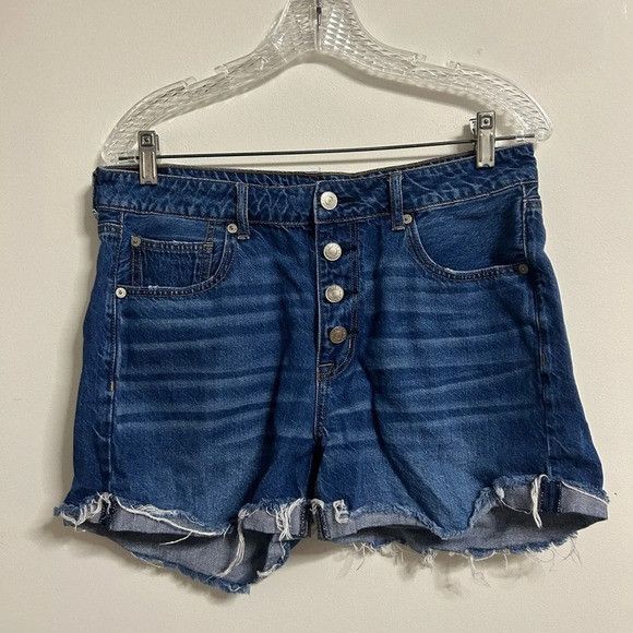 American Eagle Outfitters American Eagle Tomgirl Jean Shorts Size 30" / US 8 / IT 44 - 1 Thumbnail