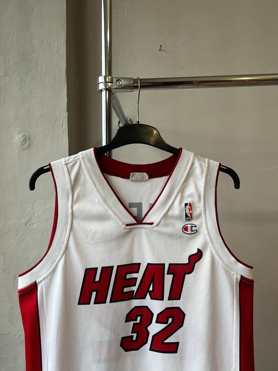 NBA VINTAGE MIAMI HEAT #32 O’NEAL CHAMPION BASKETBALL JERSEY L Size US L / EU 52-54 / 3 - 3 Thumbnail