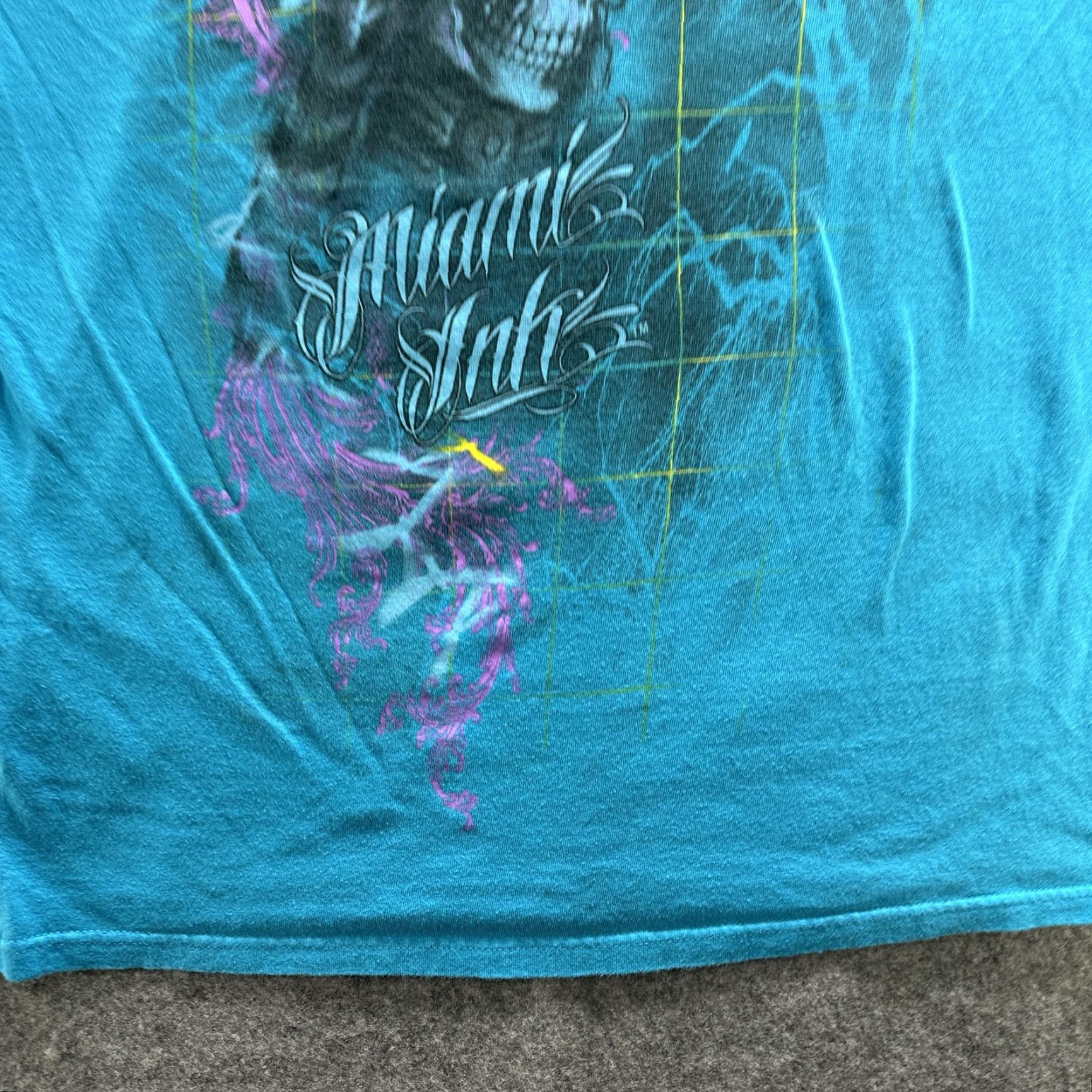 Vintage VINTAGE Miami Ink Shirt Mens Large Blue Skull Headdress Tattoo Art Tee 2008 Size US L / EU 52-54 / 3 - 4 Thumbnail