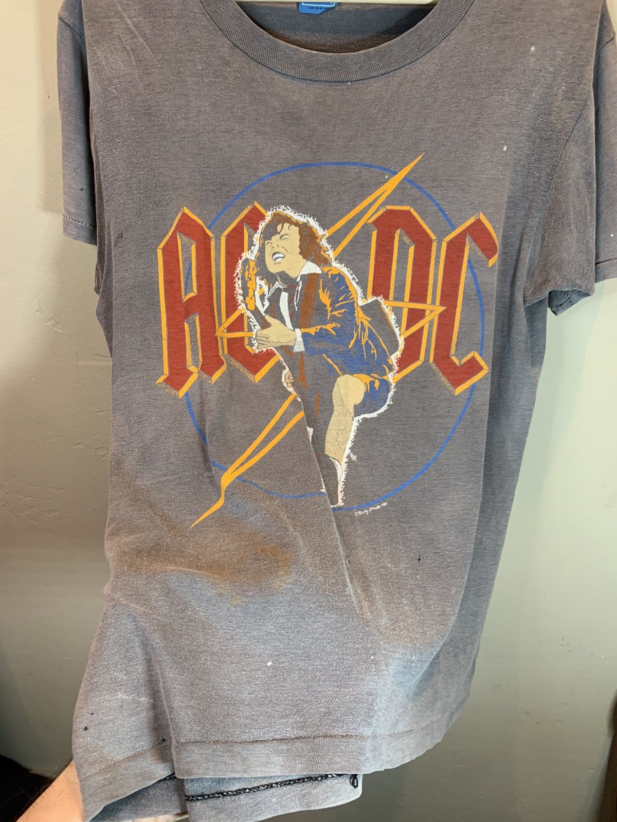 AC/DC × Vintage *RARE* Vintage 1980 AC/DC Back In Black Europe Tour T-Shirt Size US L / EU 52-54 / 3 - 3 Thumbnail