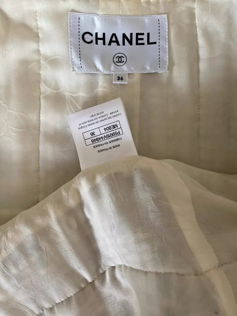 Chanel Chanel Beige tweed jacket Size XS / US 0-2 / IT 36-38 - 3 Thumbnail