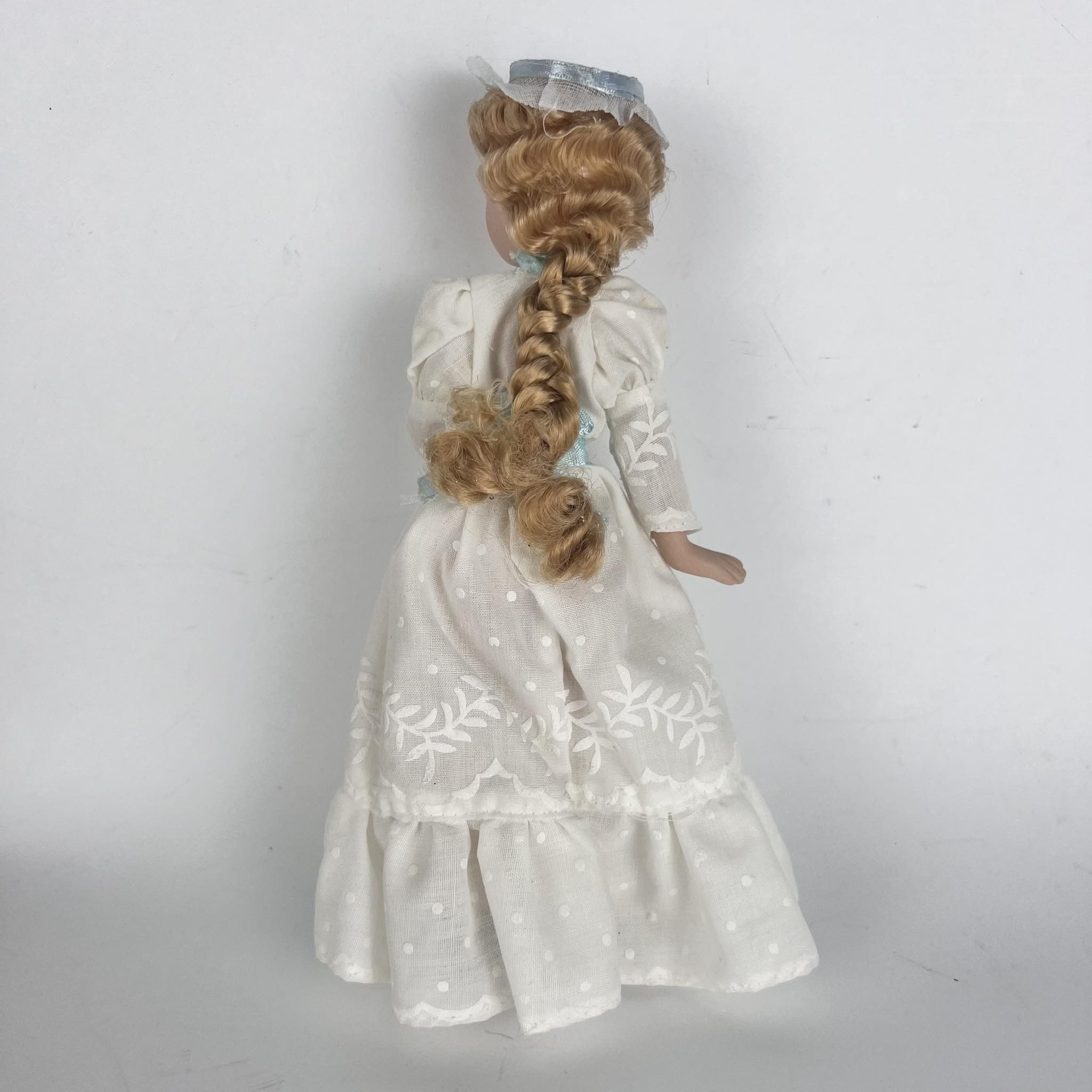 Vintage Vintage Porcelain Doll Ladies of the Era Magazine about Doll Size ONE SIZE - 7 Thumbnail