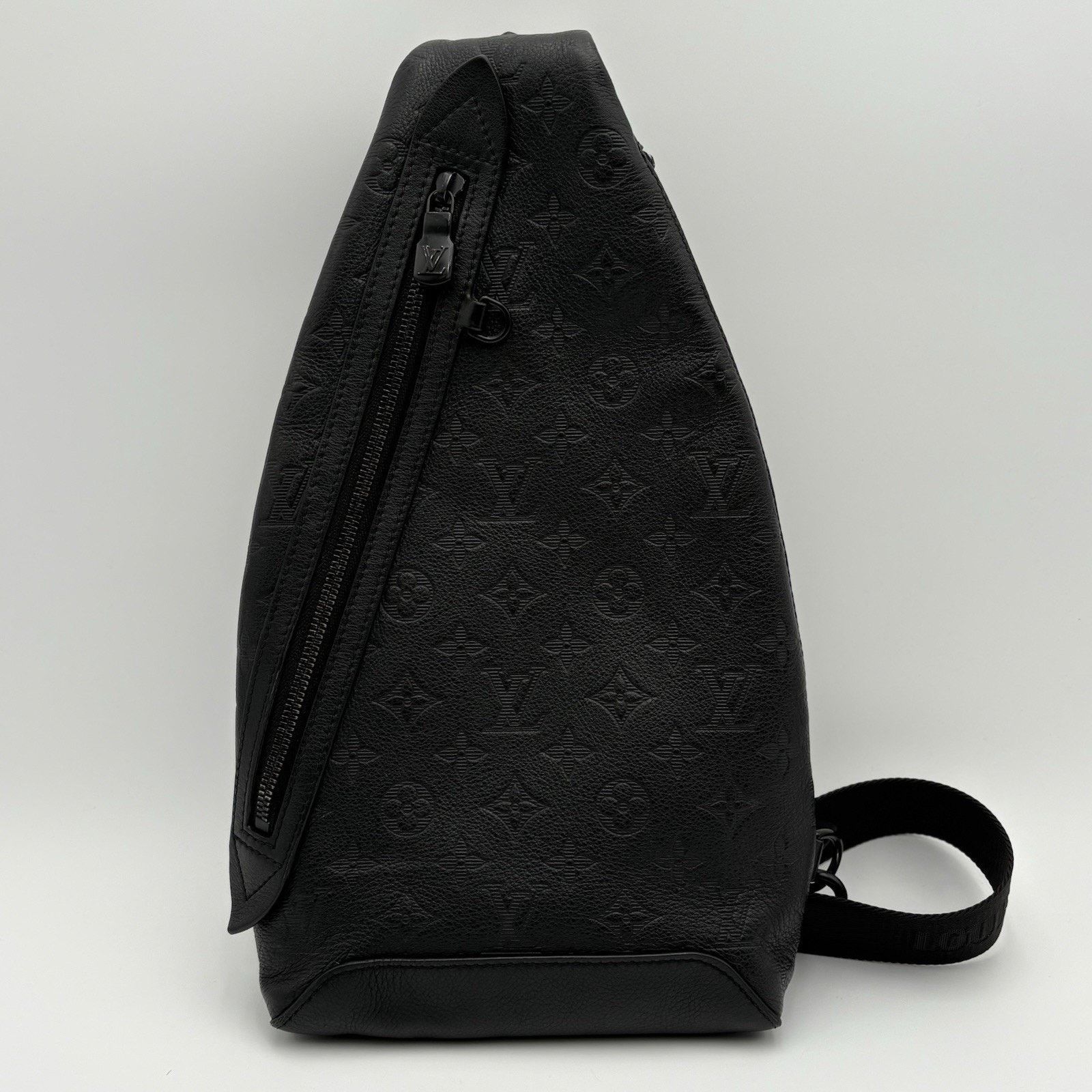 Louis Vuitton Louis Vuitton Monogram Sling Bag ' Black ' | SUPER CLEAN! Size ONE SIZE - 1 Thumbnail