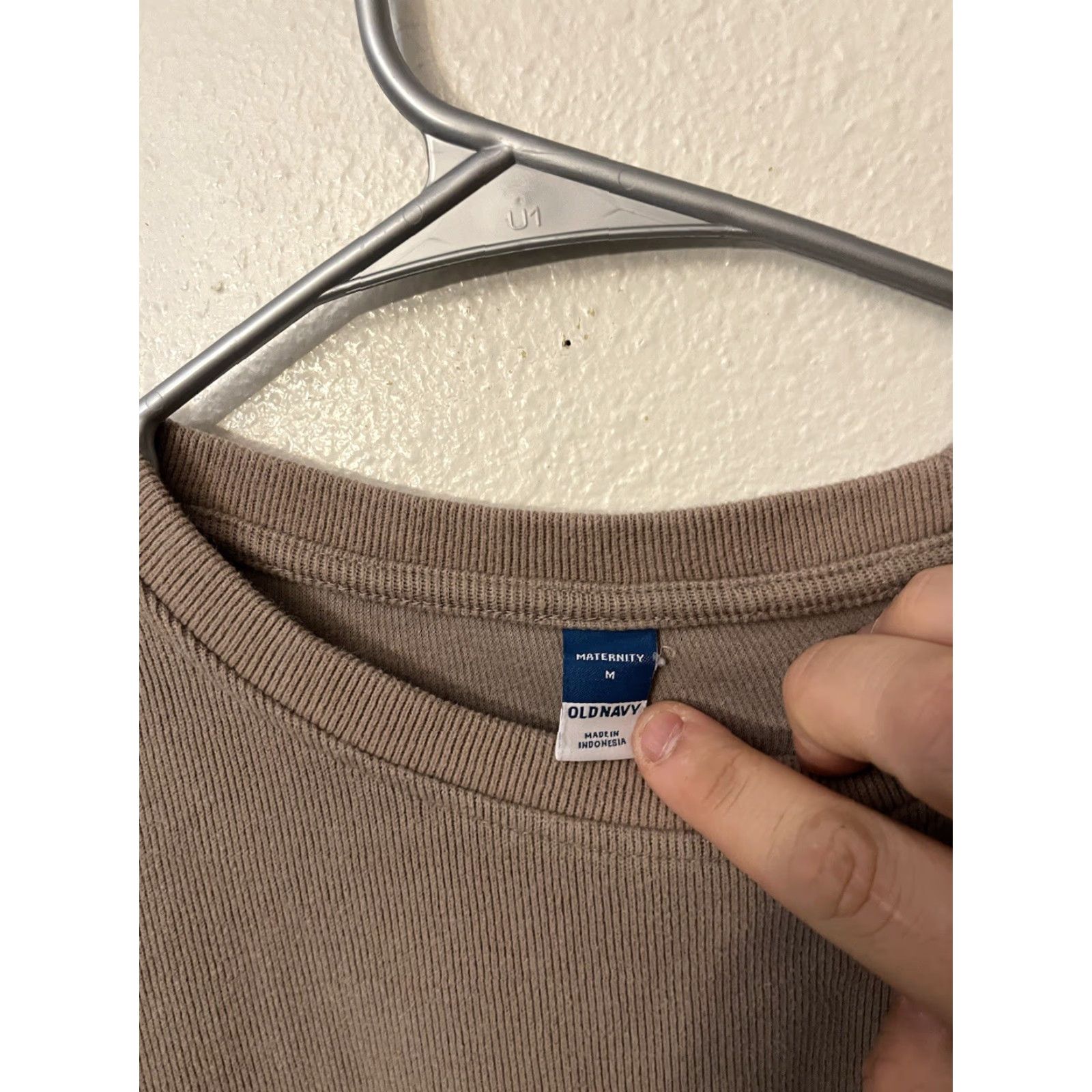 Old Navy Old Navy Sweatshirt Women Brown Nursing Maternity Size M Lift Up Pullover Size M / US 6-8 / IT 42-44 - 2 Thumbnail