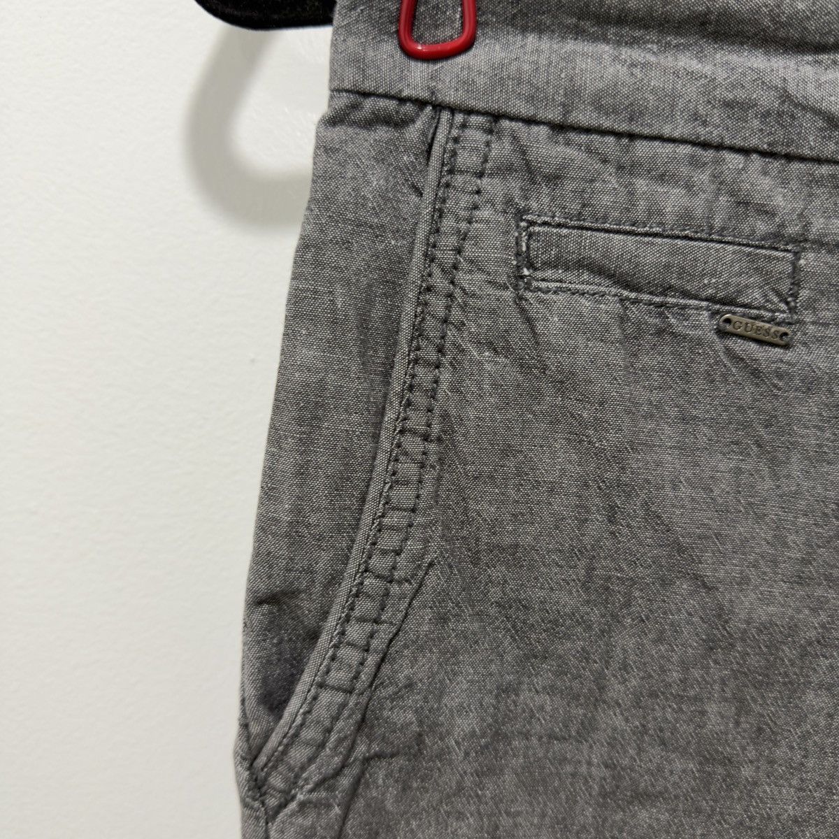 Guess Guess Size US 30 / EU 46 - 5 Thumbnail