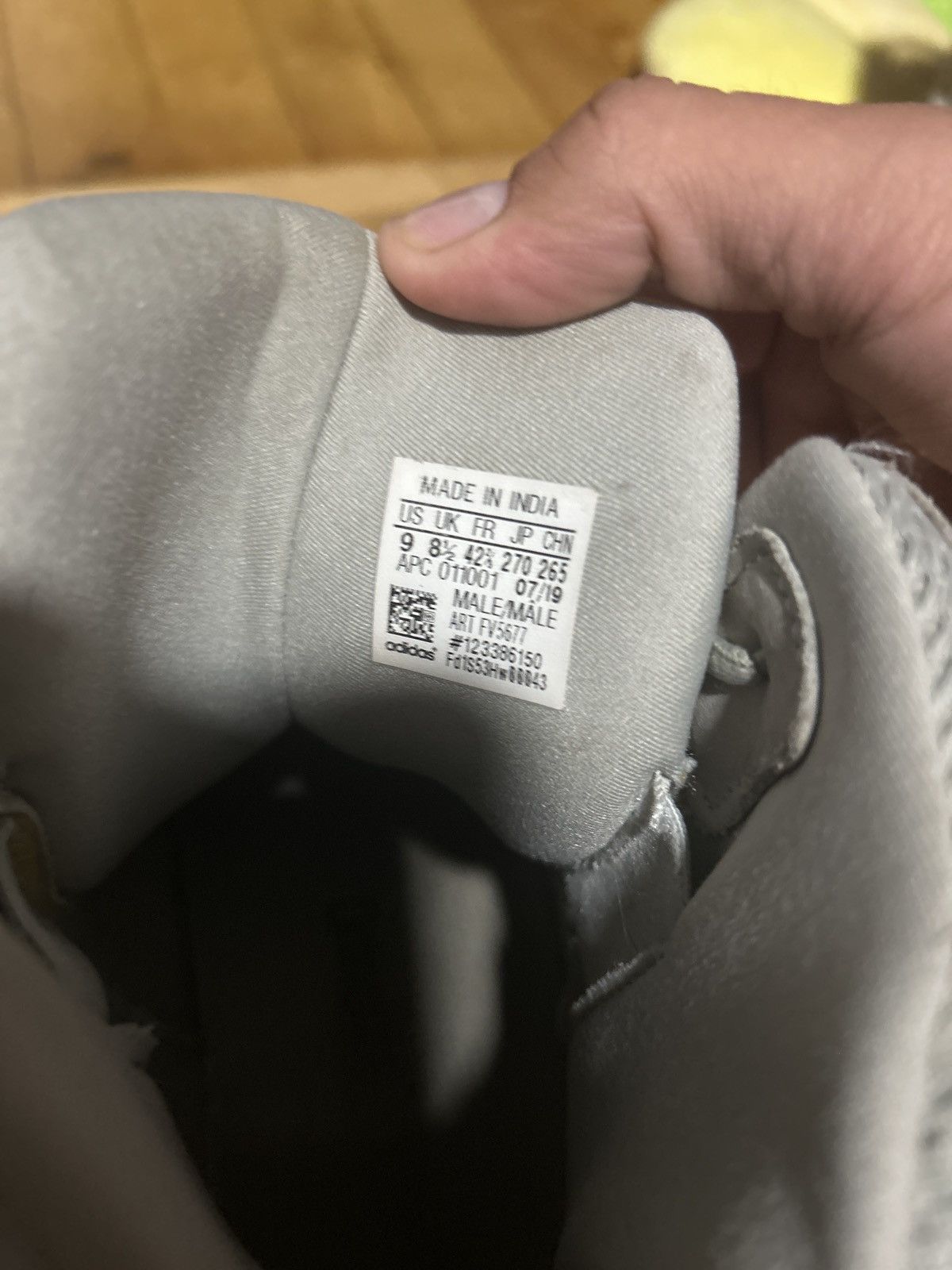 Yeezy Yeezy salt grey dessert boots Size US 9 / EU 42 - 4 Thumbnail
