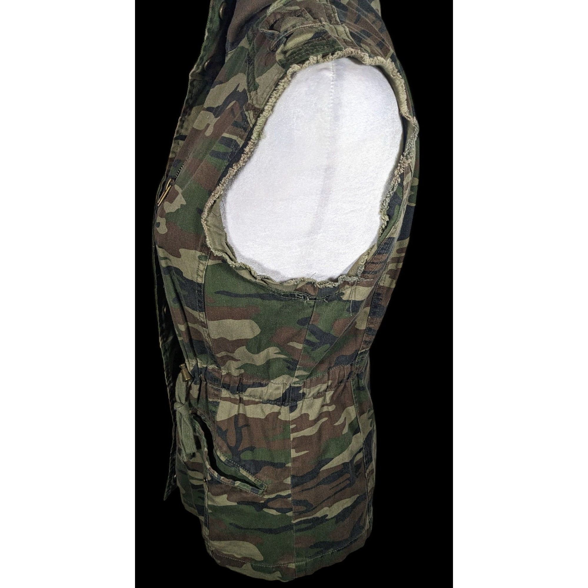 Anthropologie Anthropologie White Crow Camo Studded Utility Vest With Draw Size S / US 4 / IT 40 - 4 Thumbnail