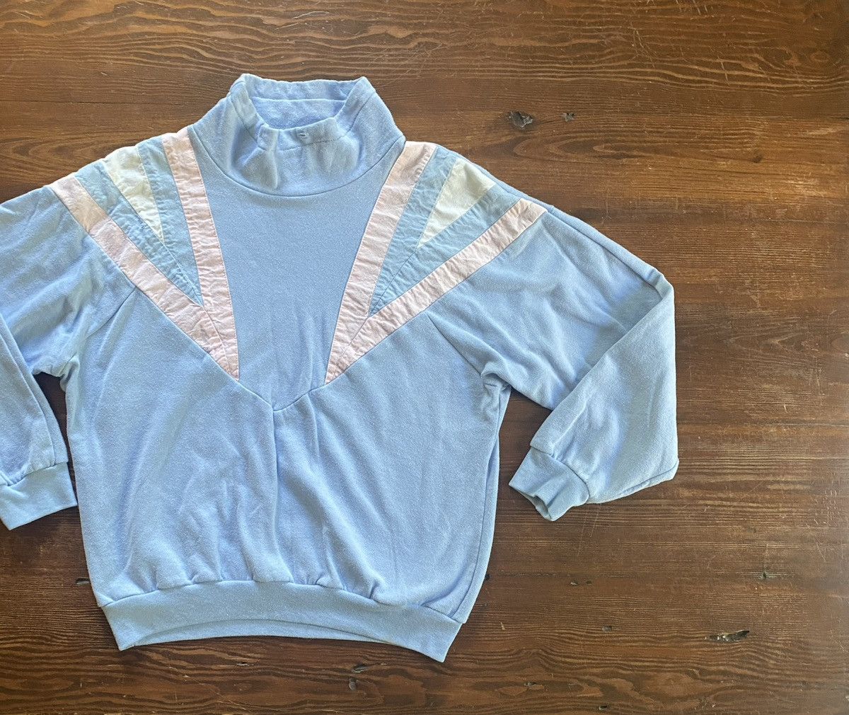Vintage Vintage 80’s Mock Neck Baby Blue Pink Ski Sweatshirt Size US XS / EU 42 / 0 - 1 Thumbnail