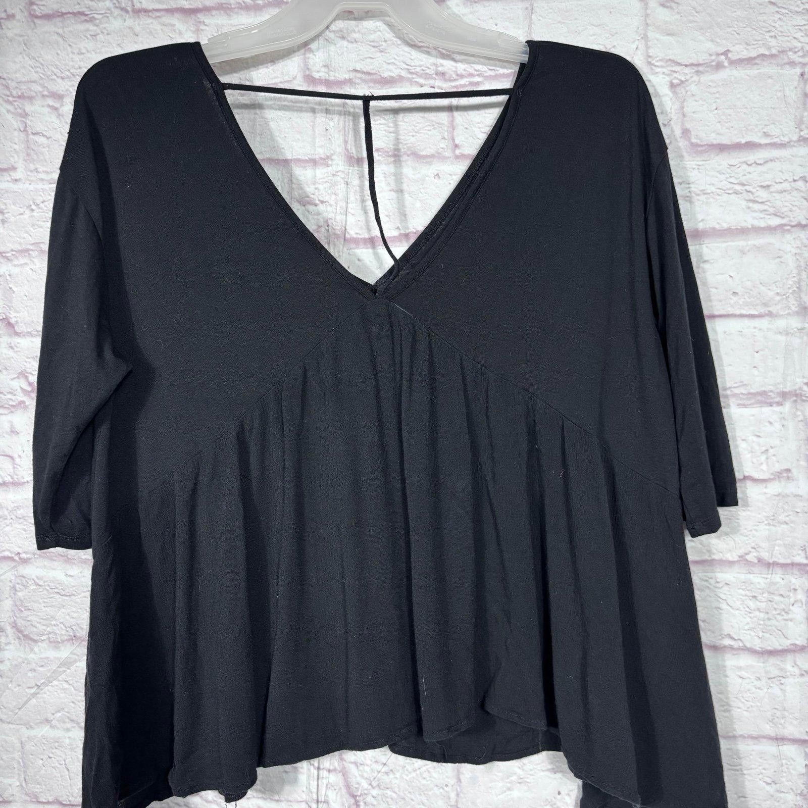 Other Altar'd State Women's Black V-Neck Top Medium Size M / US 6-8 / IT 42-44 - 5 Thumbnail