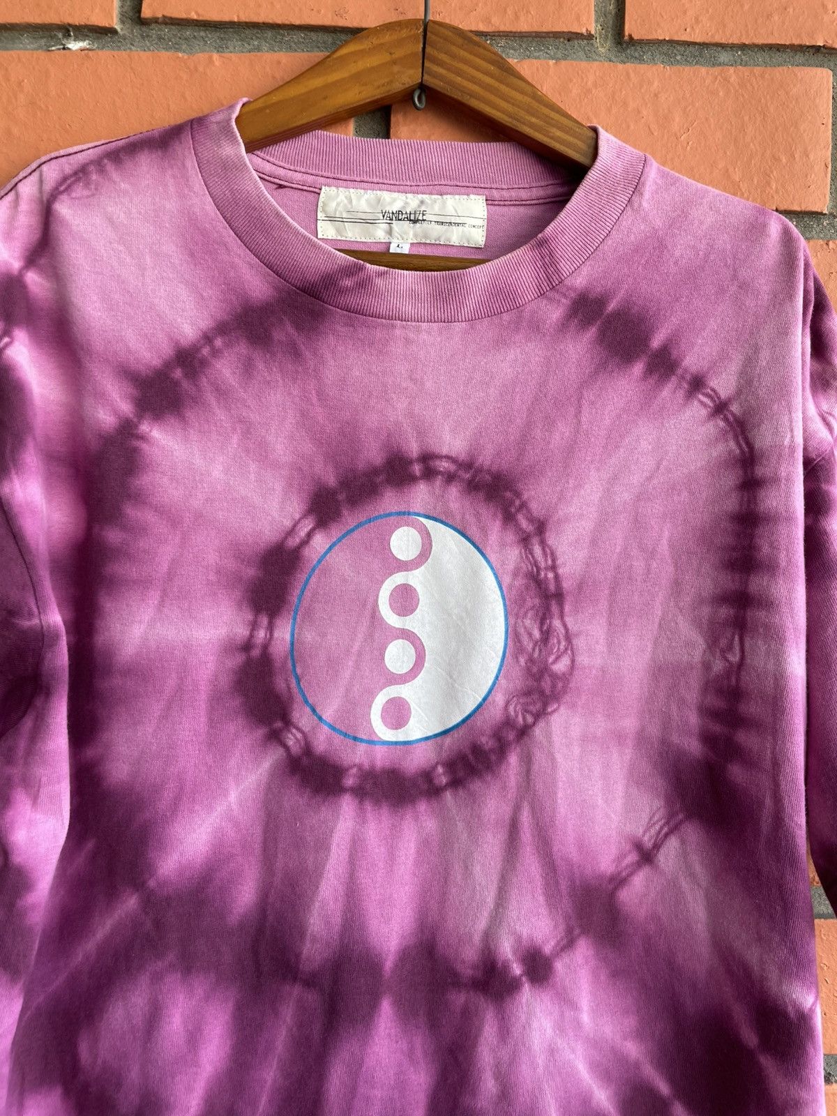 Vandalize Vandalize Japanese designer Tie Dye Shirt undercoverism L Size US L / EU 52-54 / 3 - 5 Thumbnail