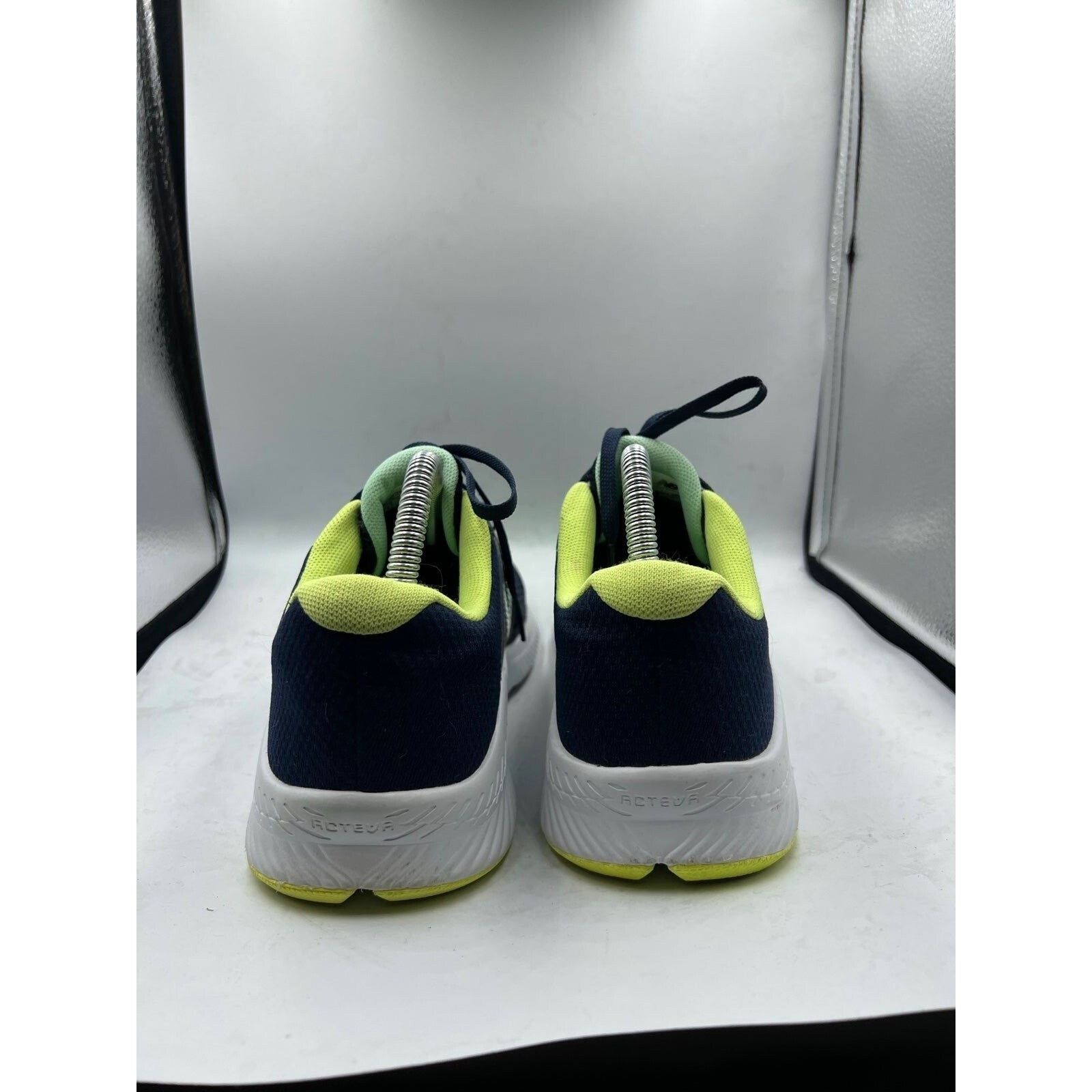 New Balance New Balance Women's Draft Navy Shoes Size 8.5 Size US 8.5 / IT 38.5 - 4 Thumbnail