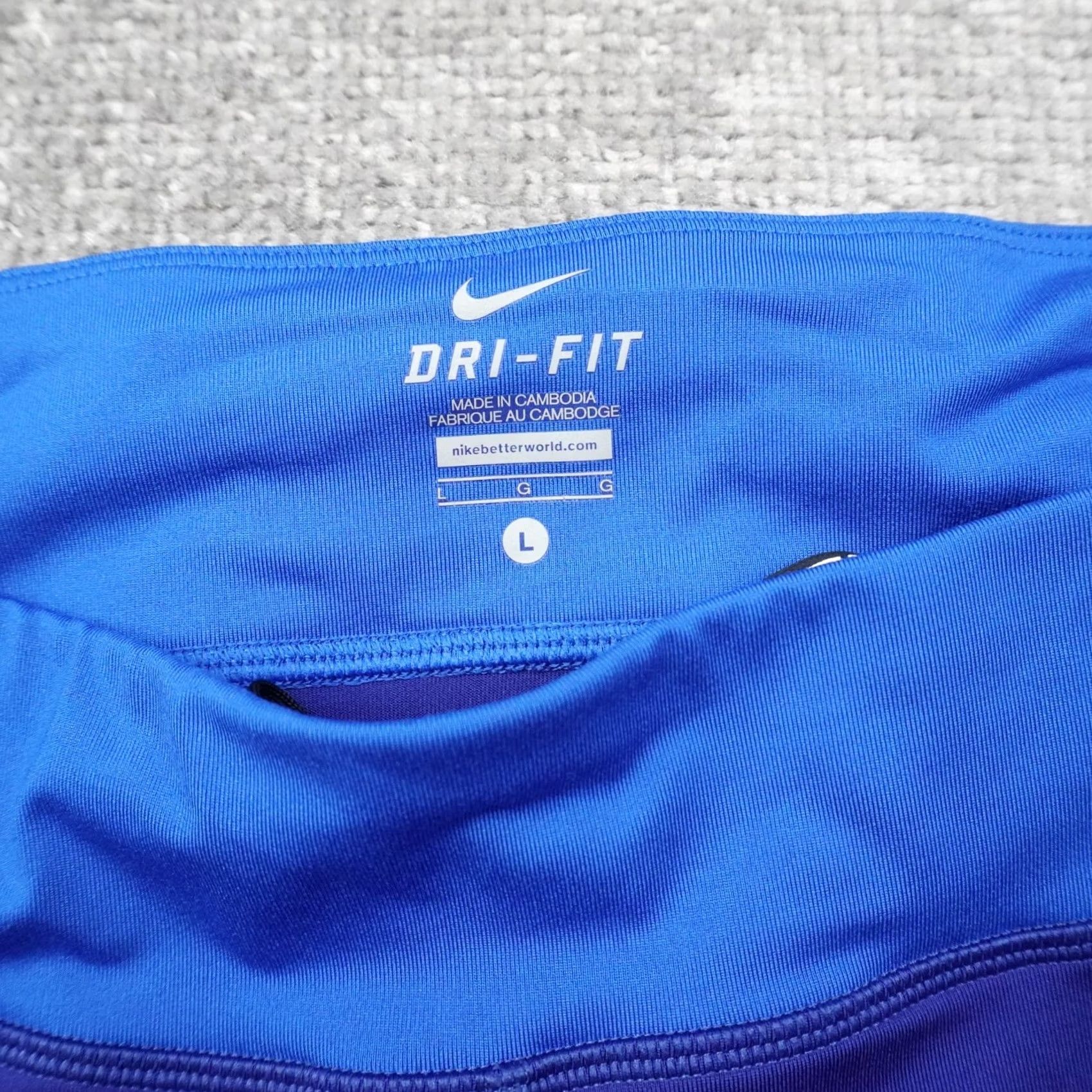 Nike Nike Women's Blue Dri Fit Legging Capri L Medium Athletic Casual Pants Sports Size 36" / US 14 / IT 50 - 3 Thumbnail