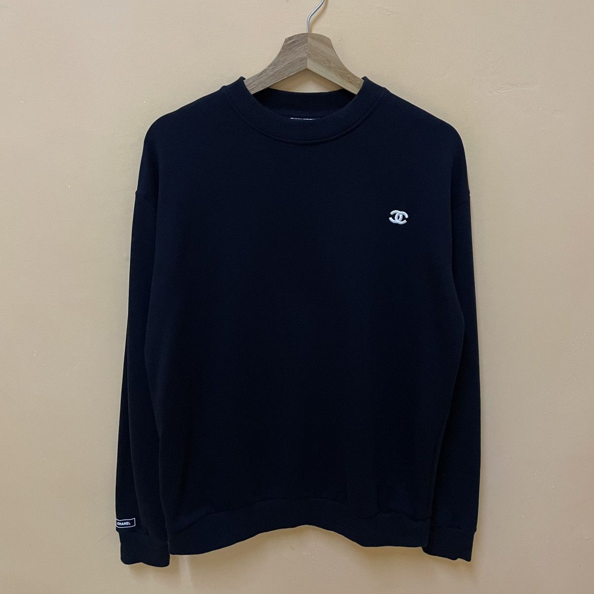Chanel uniform sweatshirt 2025