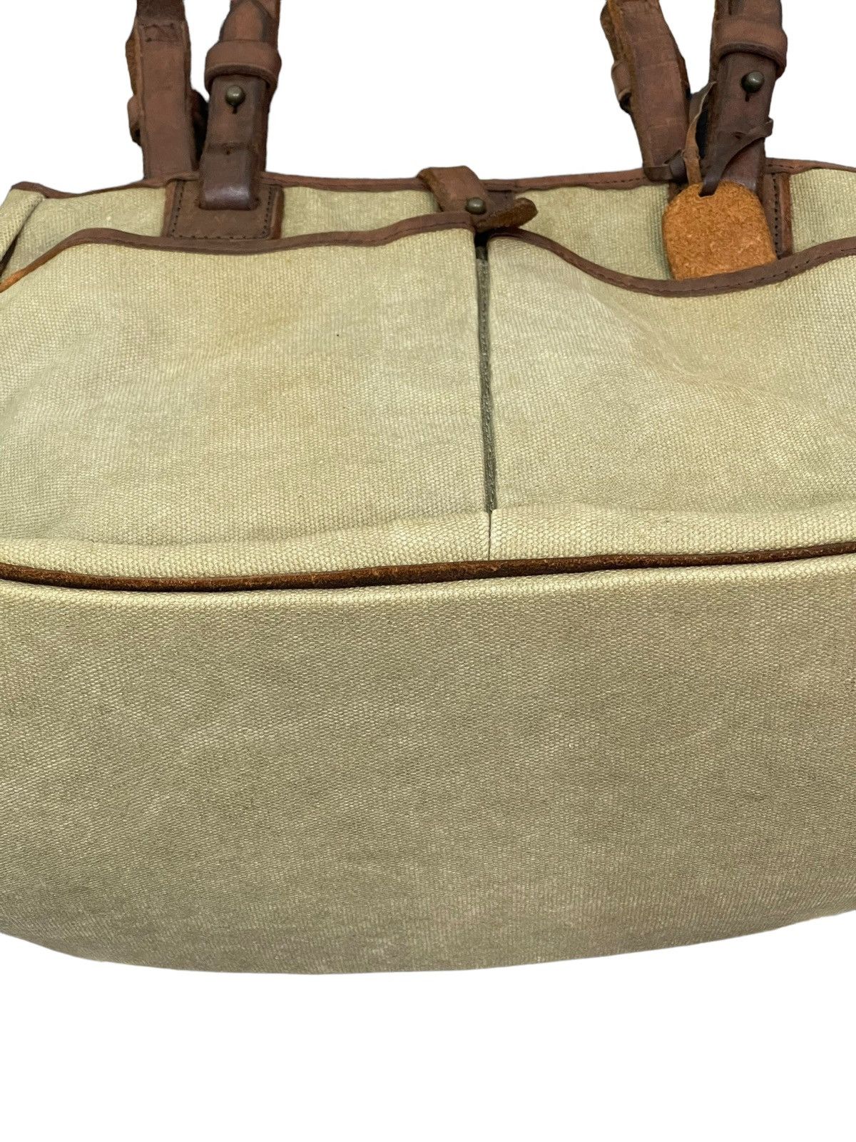 Japanese Brand Leather Cotton Canvas Paquet Shoulder Bag 4🟩 Size ONE SIZE - 8 Thumbnail
