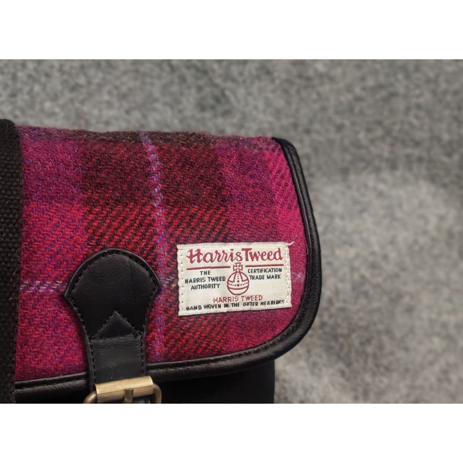 Harris Tweed Vintage Harris Tweed compact messenger bag unisex over the shoulder Hand Size ONE SIZE - 5 Thumbnail
