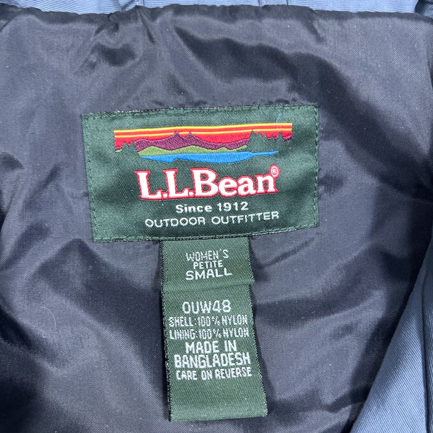 Vintage LL Bean Jacket Women Petite Small Navy Blue Outer Shell Interchange Hooded Ski Size S / US 4 / IT 40 - 5 Thumbnail