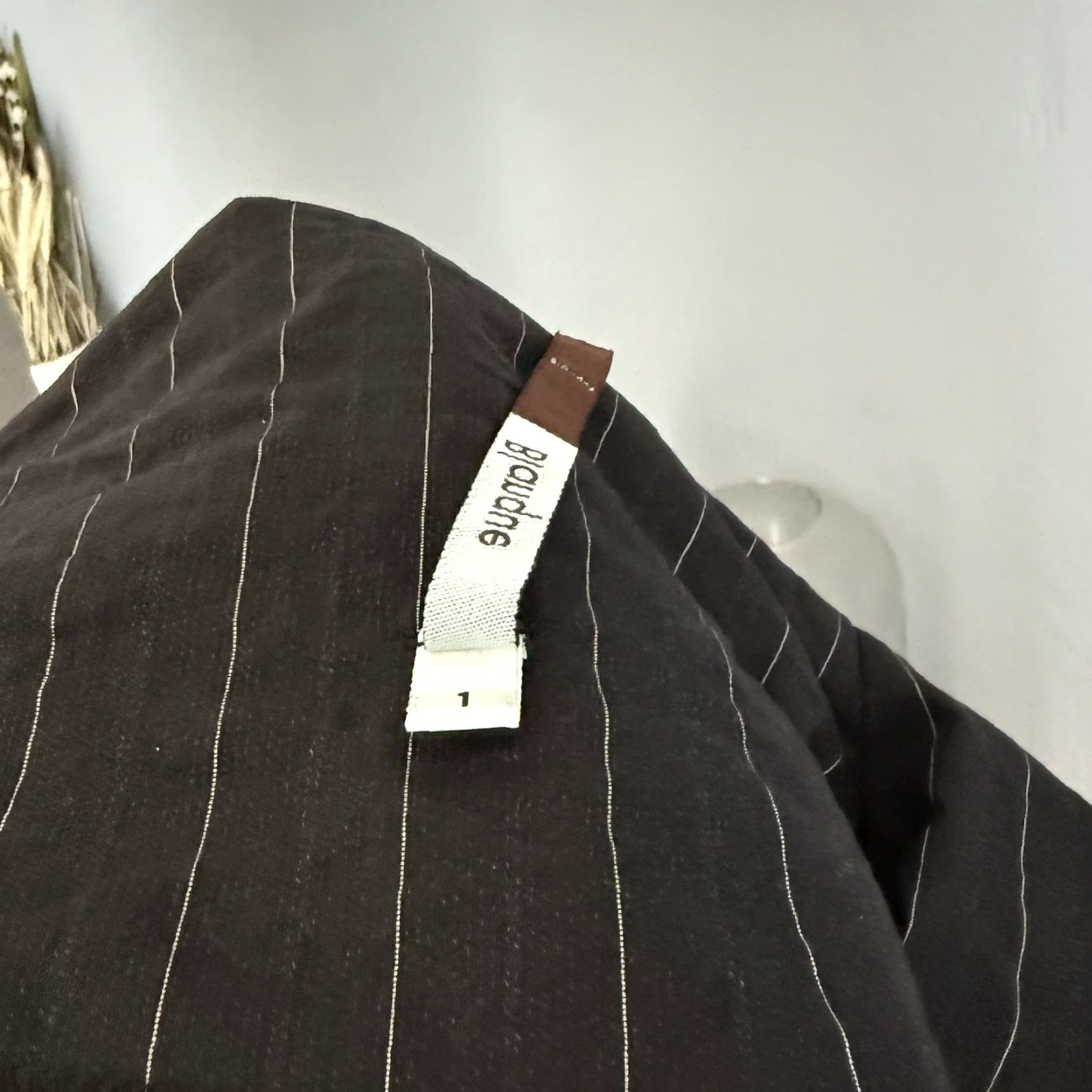 Vintage VINTAGE Blanque Jacket Sliver Metallic Pinstriped Cotton Blend Lagenlook Size 1 Women Button Front Pockets Oversized Black Autumn Spring Summer Winter Size XS / US 0-2 / IT 36-38 - 7 Thumbnail