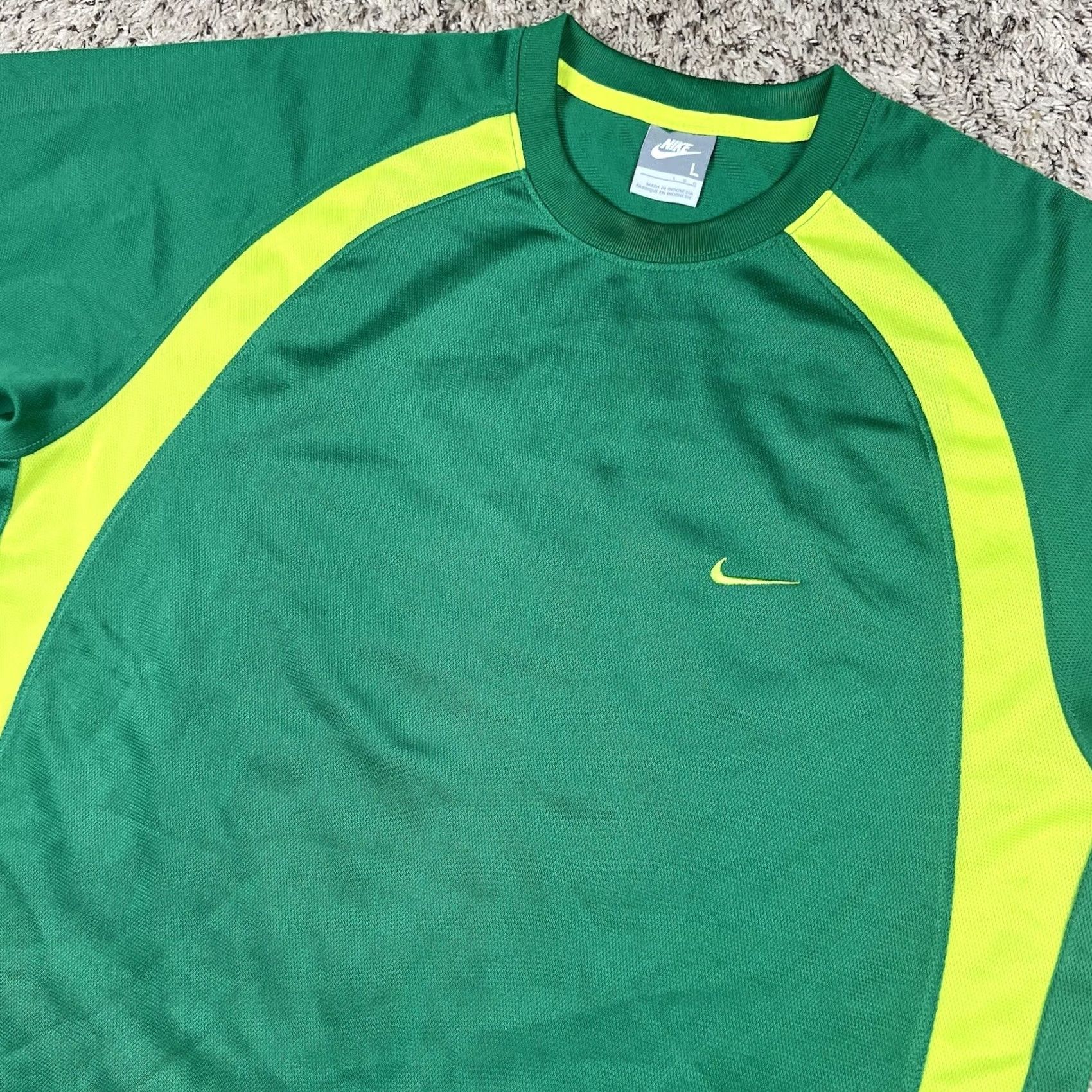 Nike VINTAGE Nike Athletic Embroidered Swoosh Logo T-Shirt Men L Jersey Style Shirt Size US L / EU 52-54 / 3 - 6 Thumbnail