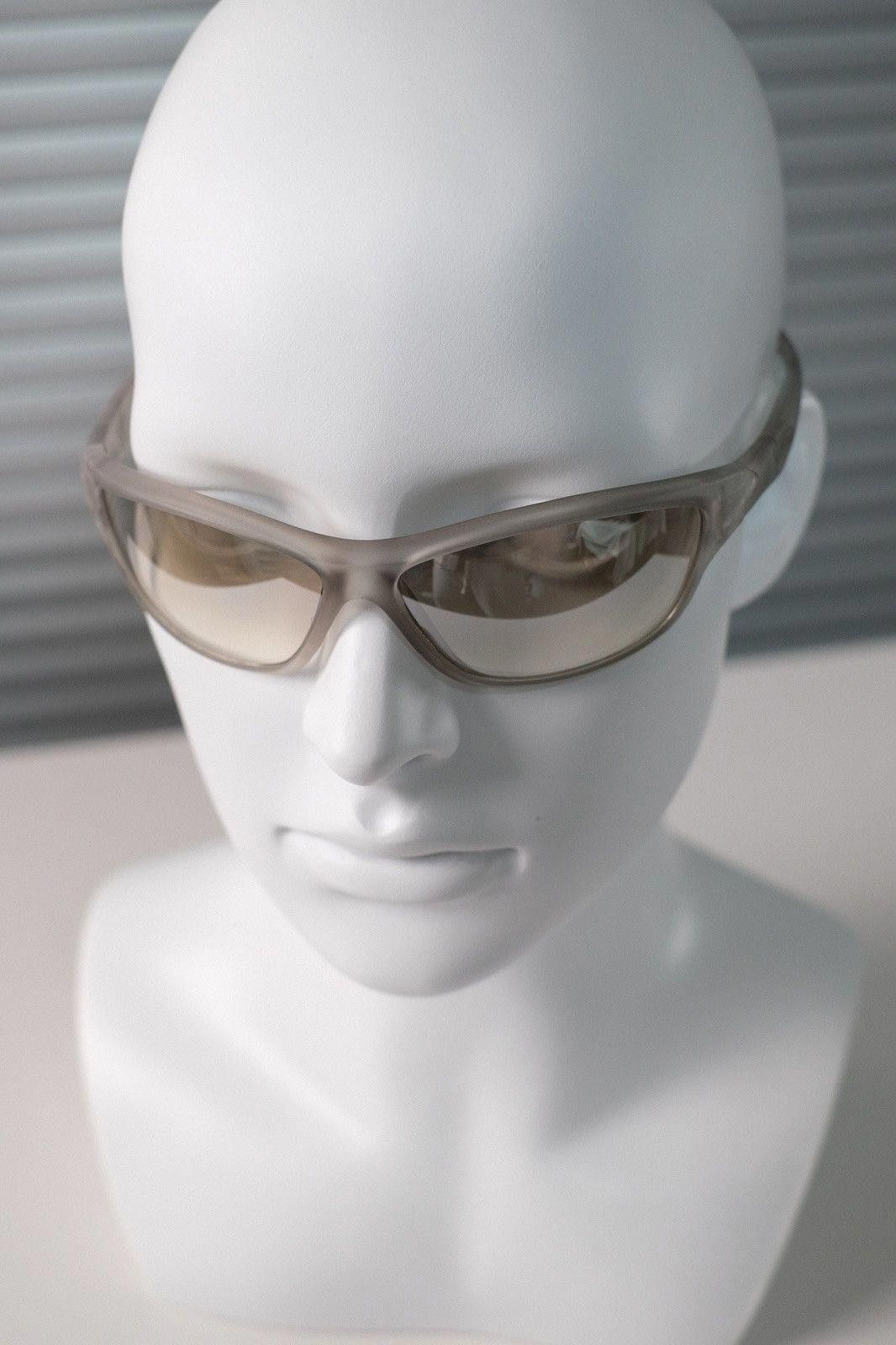 Japanese Brand Vtg Vintage Y2k Avant Garde Futuristic Sunglasses Unisex OS Size ONE SIZE - 4 Thumbnail
