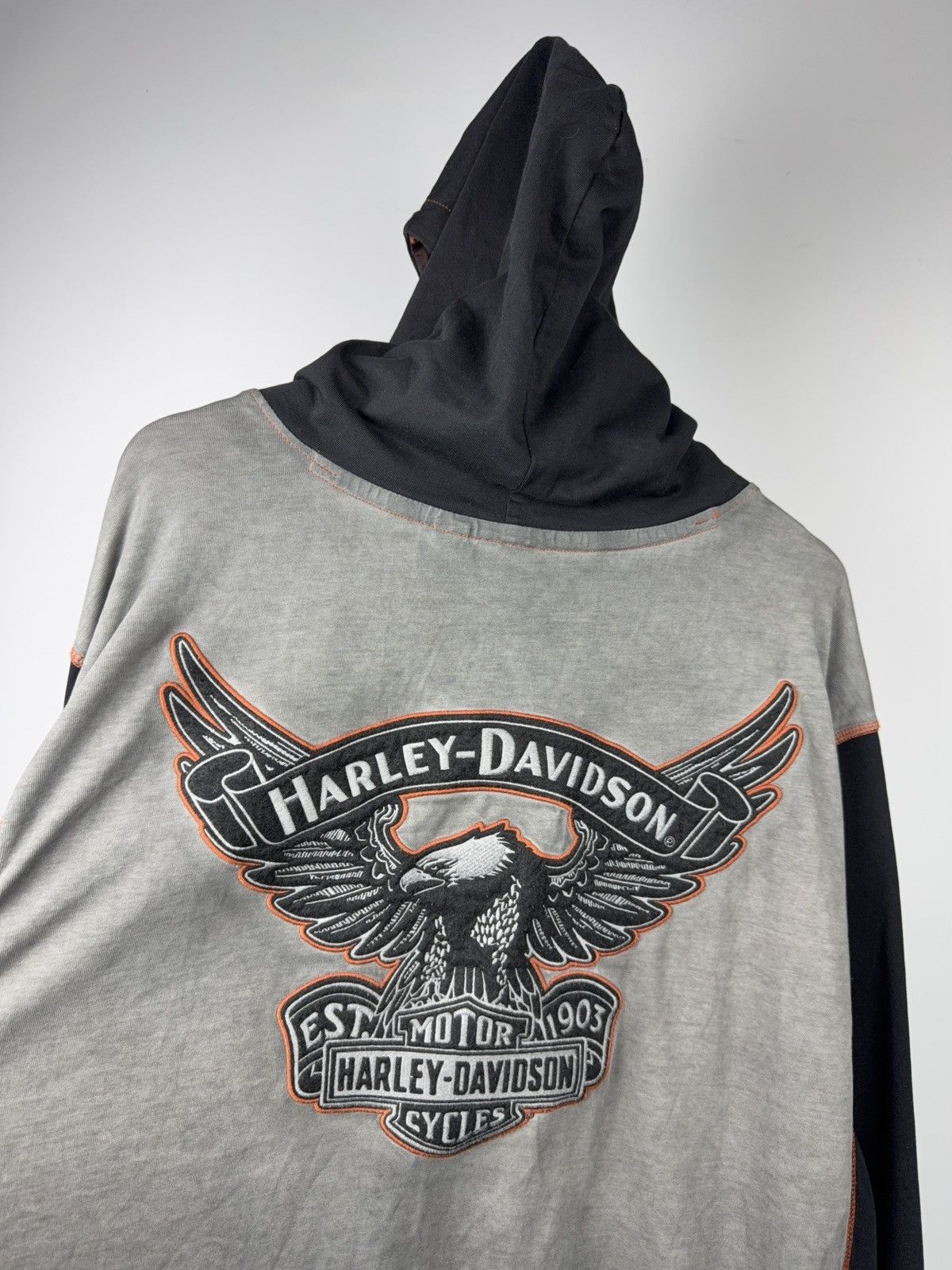 Harley Davidson Retro 00s Harley-Davidson Two-Tone Embroidered Eagle Hoodie Size US XXL / EU 58 / 5 - 13 Thumbnail