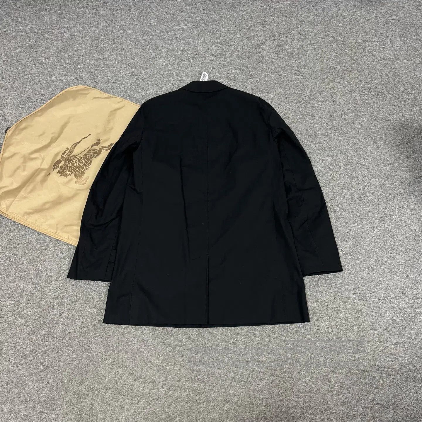 Burberry BURBERRY Black trench coat| Size US L / EU 52-54 / 3 - 2 Thumbnail