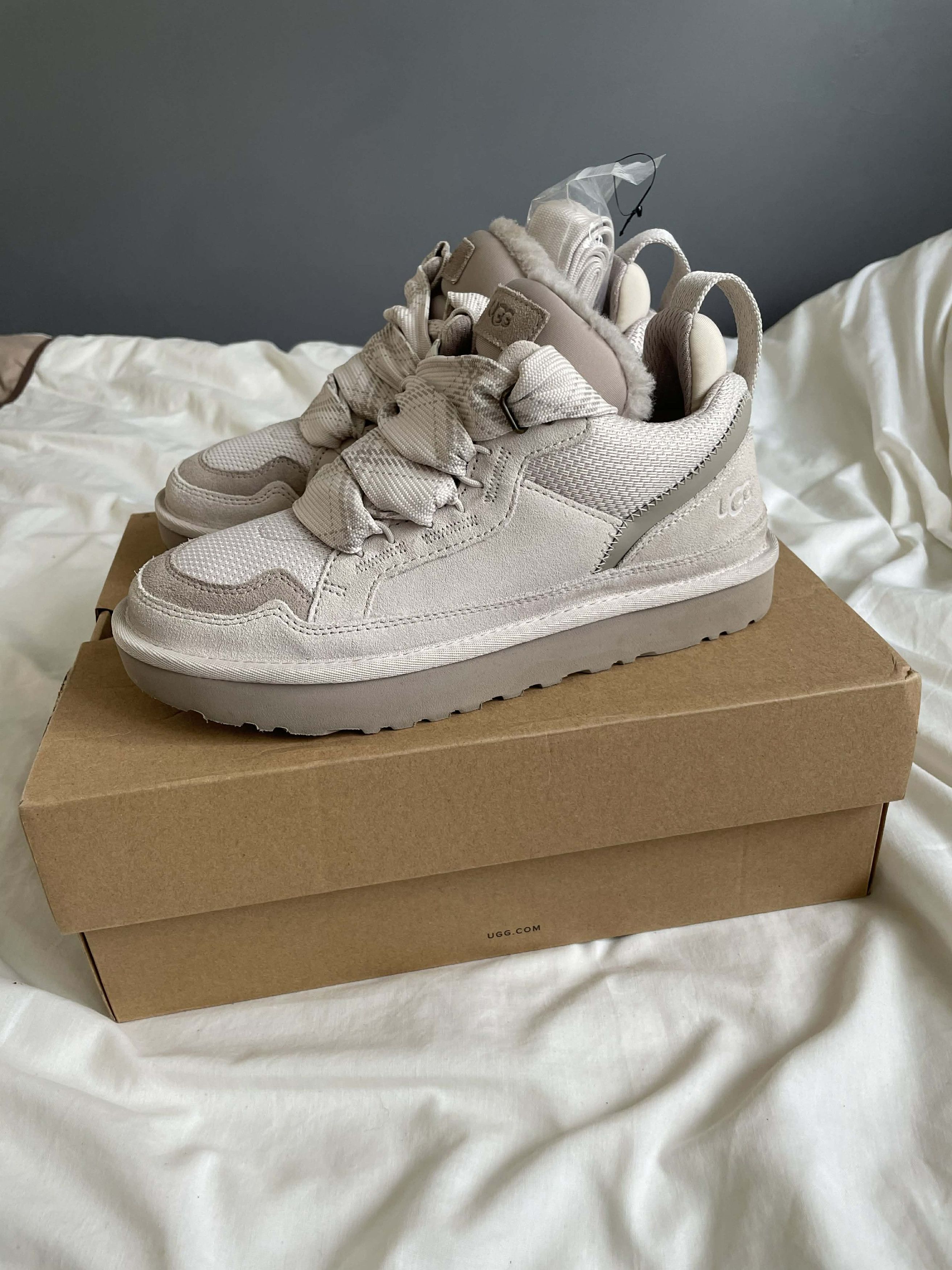 Ugg UGG Lowmel Boots Grey Womens US 8 Size US 8 / IT 38 - 2 Thumbnail
