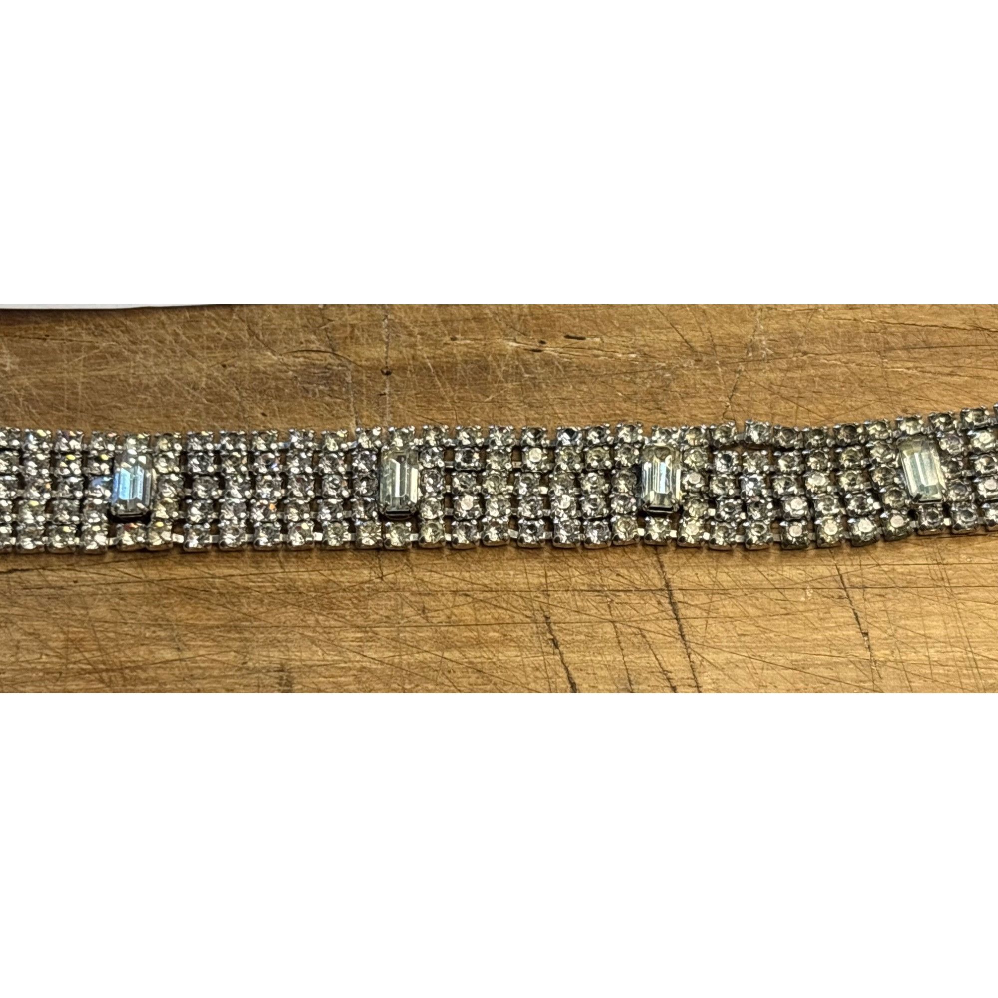 Other Vintage Silver-Tone Rhinestone Bracelet With Rectangular Acc Size ONE SIZE - 6 Thumbnail