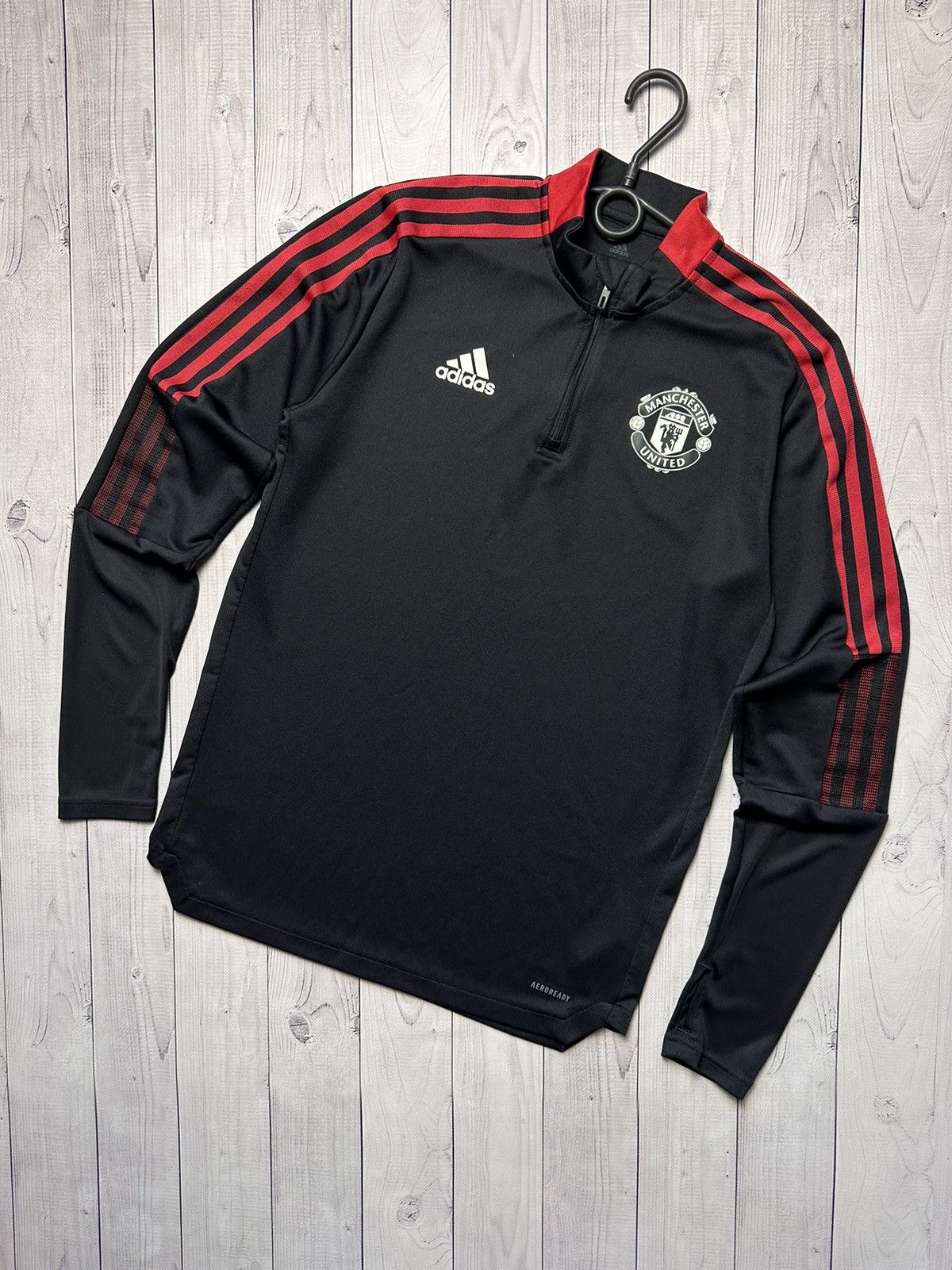 Adidas Adidas Manchester United soccer jacket size M black Size US M / EU 48-50 / 2 - 1 Thumbnail