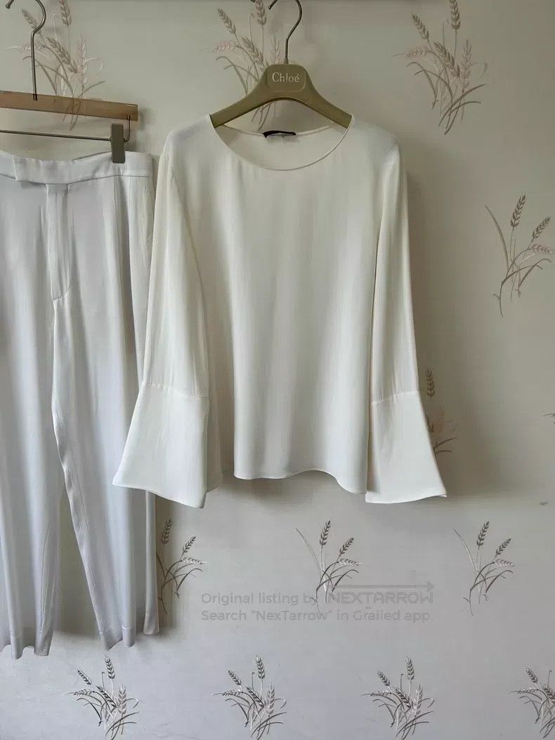 The Row The row size 4 Cream Basic Top Size M / US 6-8 / IT 42-44 - 2 Thumbnail