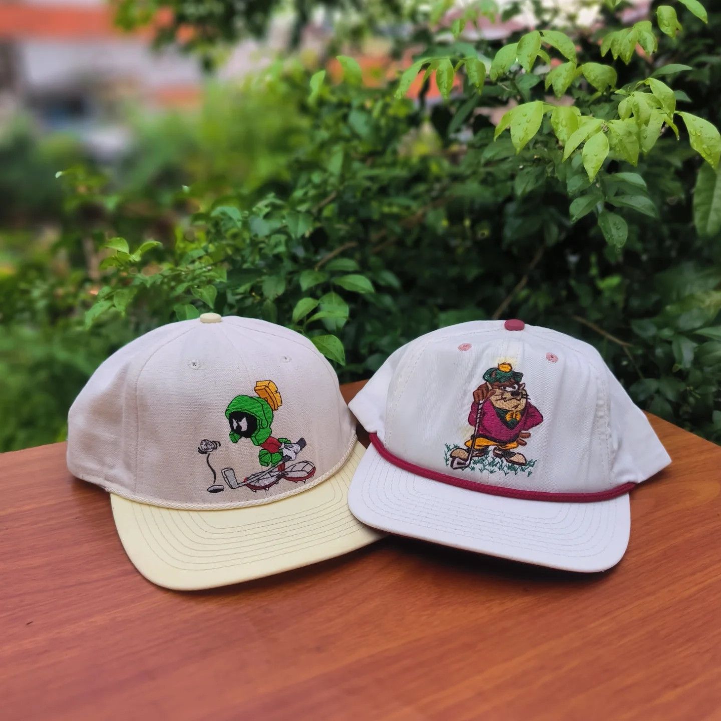 Warner Bros Vintage Marvin & Tazmanian Golf Hat USA Size ONE SIZE - 1 Thumbnail