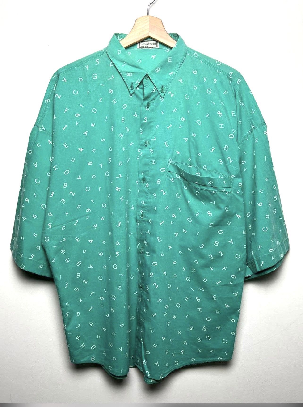 Versace gianni versace printed 90s y2k shirt m-l Size US M / EU 48-50 / 2 - 1 Thumbnail