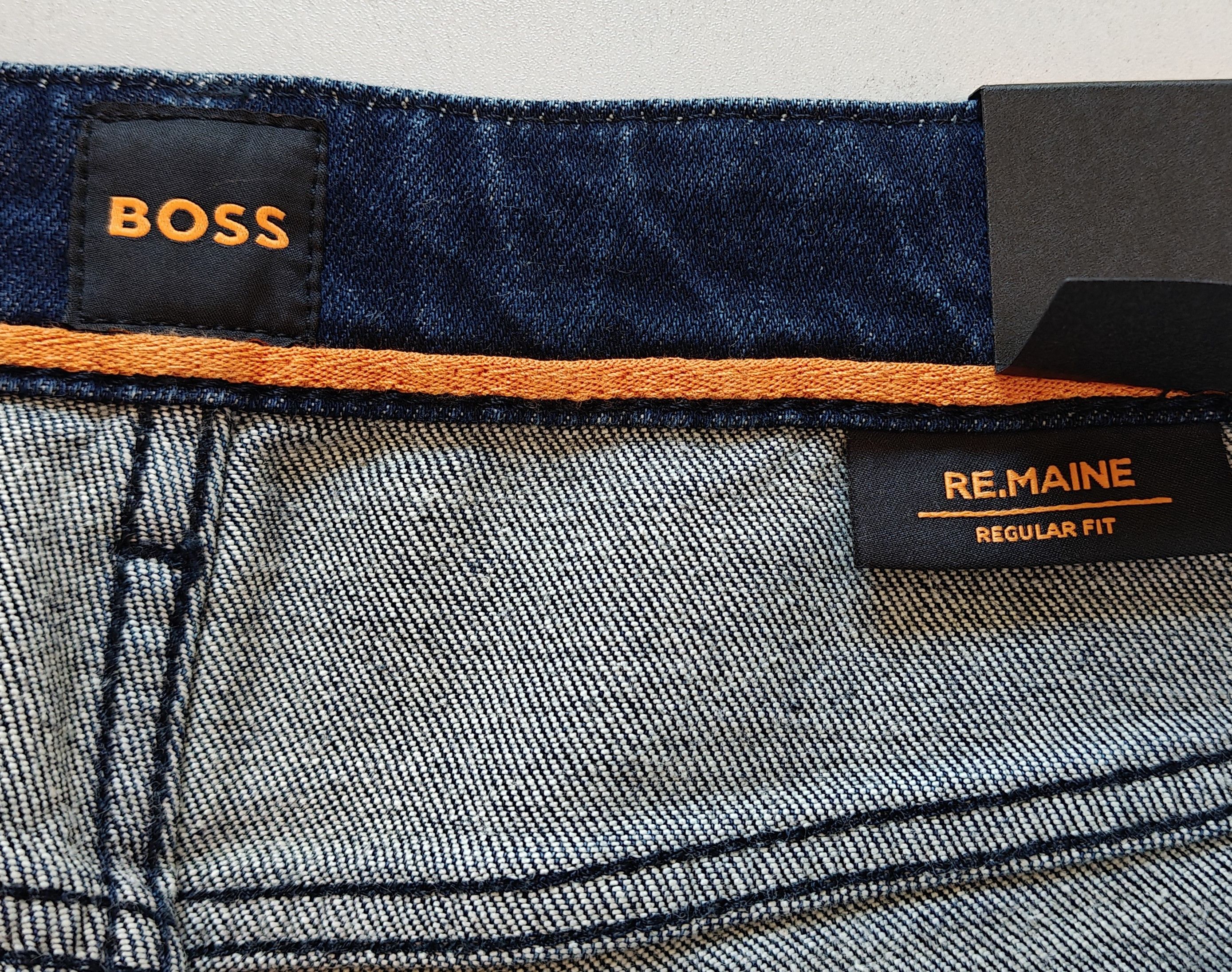 Hugo Boss HUGO BOSS RE.MAINE Regular fit Jeans Free Shipping T/6101 Size US 33 - 8 Thumbnail