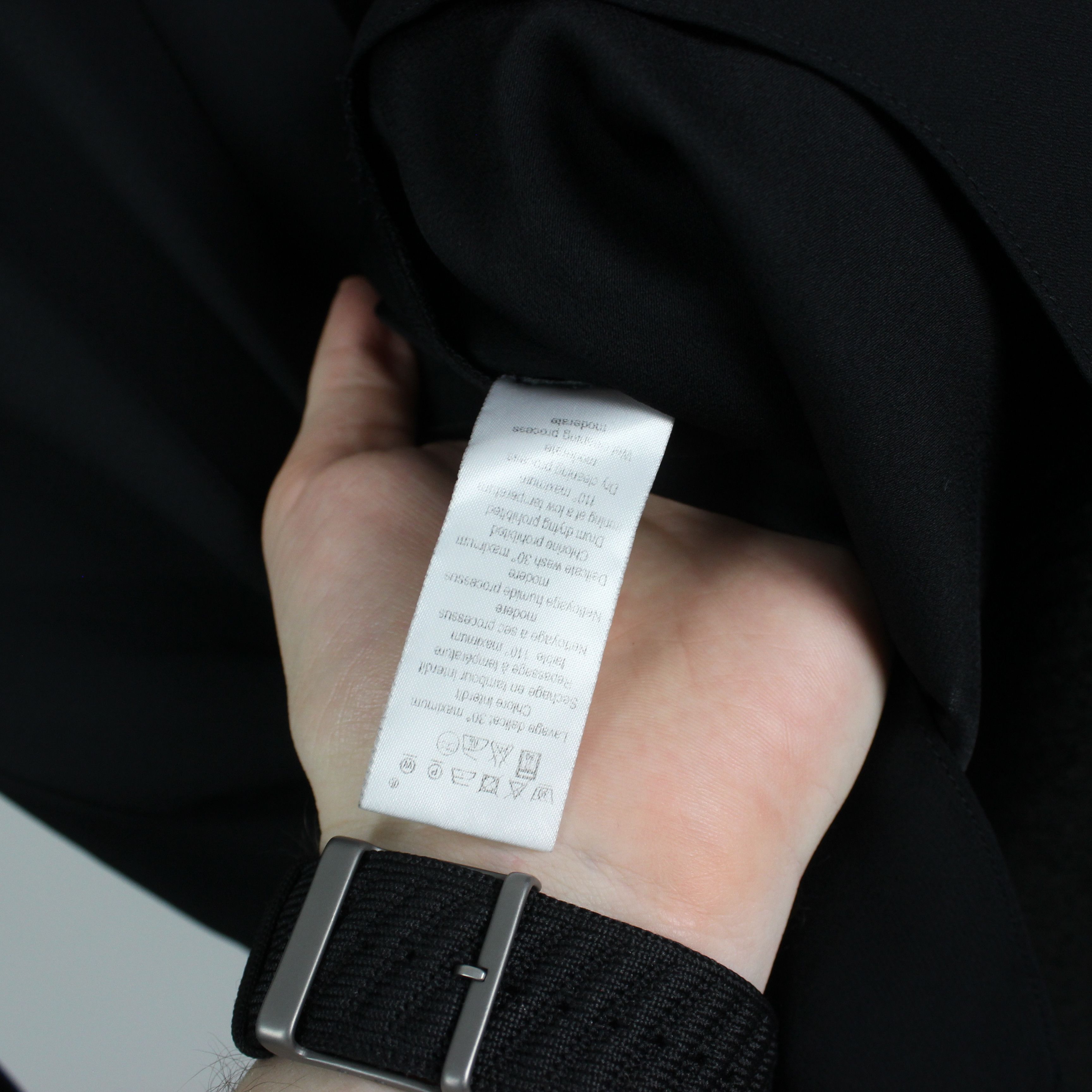 Louis Vuitton LV Louis Vuitton uniform shirt women black 32 34 Size XS / US 0-2 / IT 36-38 - 7 Thumbnail