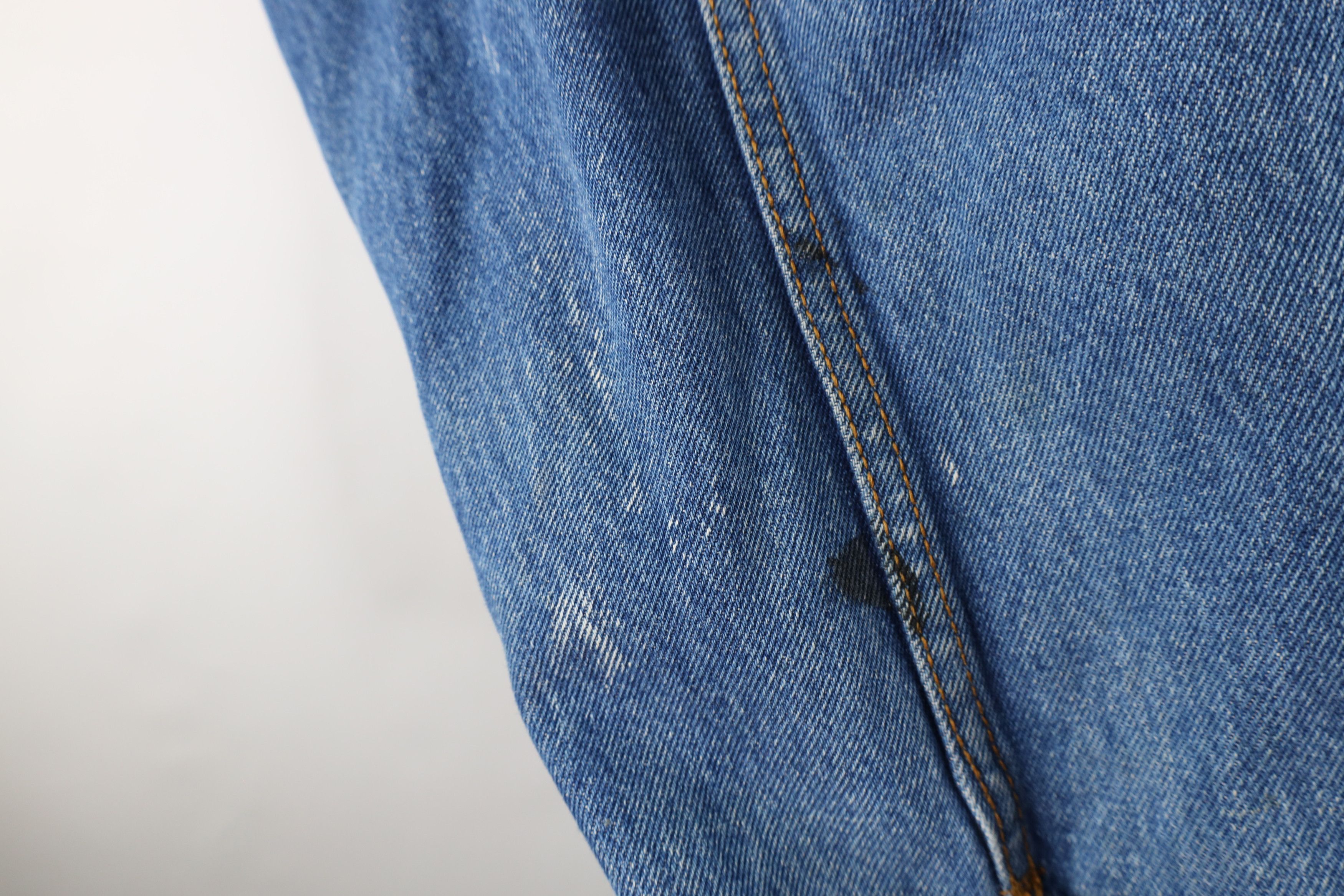 Marlboro × Vintage Vintage 90s Marlboro Leather Collar Denim Trucker Jacket Size US L / EU 52-54 / 3 - 5 Thumbnail