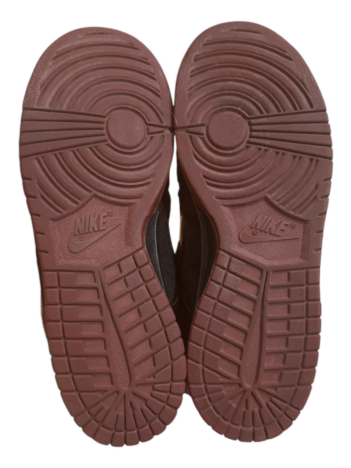 Nike Nike SB Dunk Low ‘Mafia’ Size US 11 / EU 44 - 5 Thumbnail