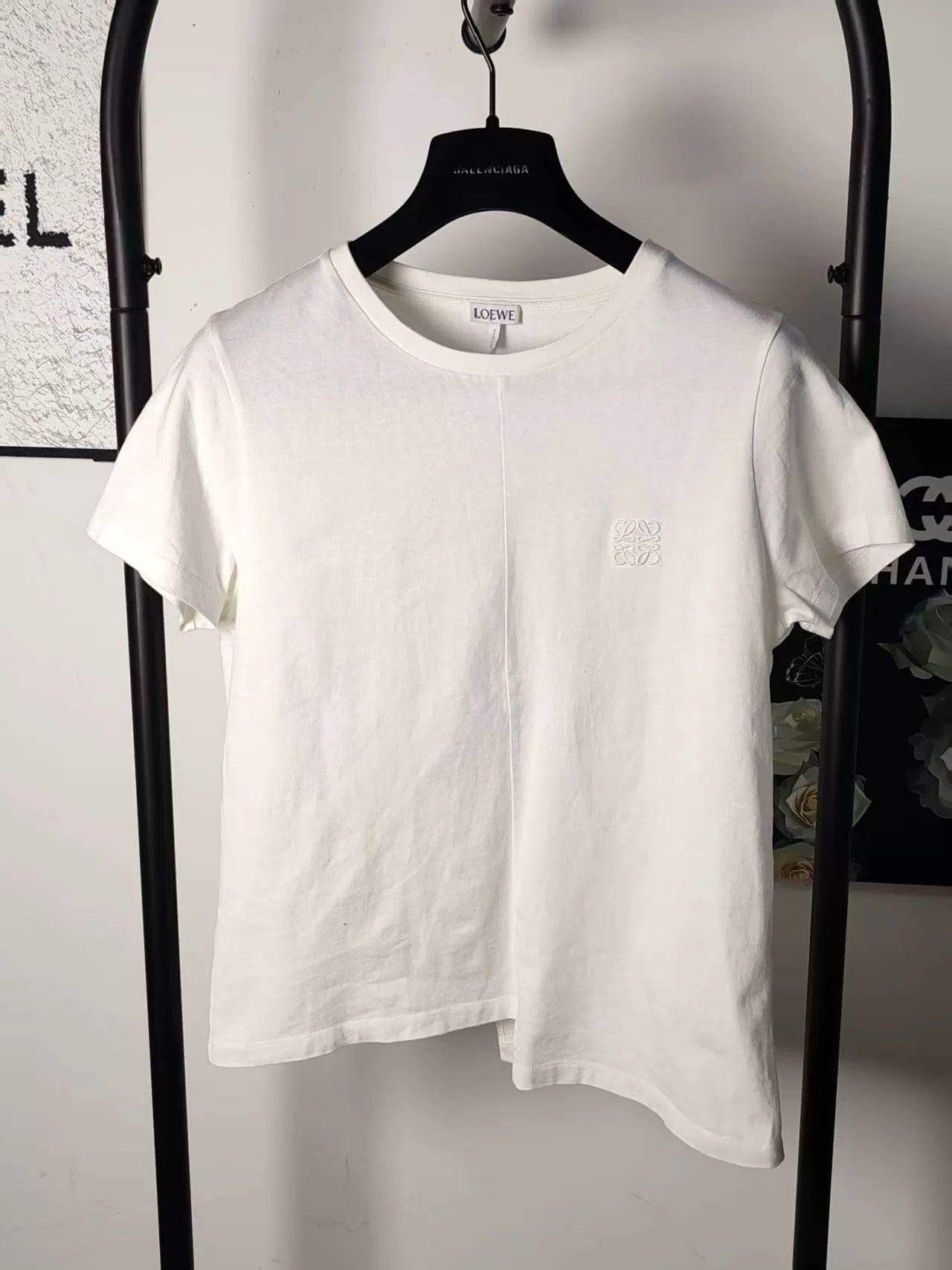 Loewe Loewe Embroidered Logo Short Sleeve Shirt Size US M / EU 48-50 / 2 - 1 Thumbnail
