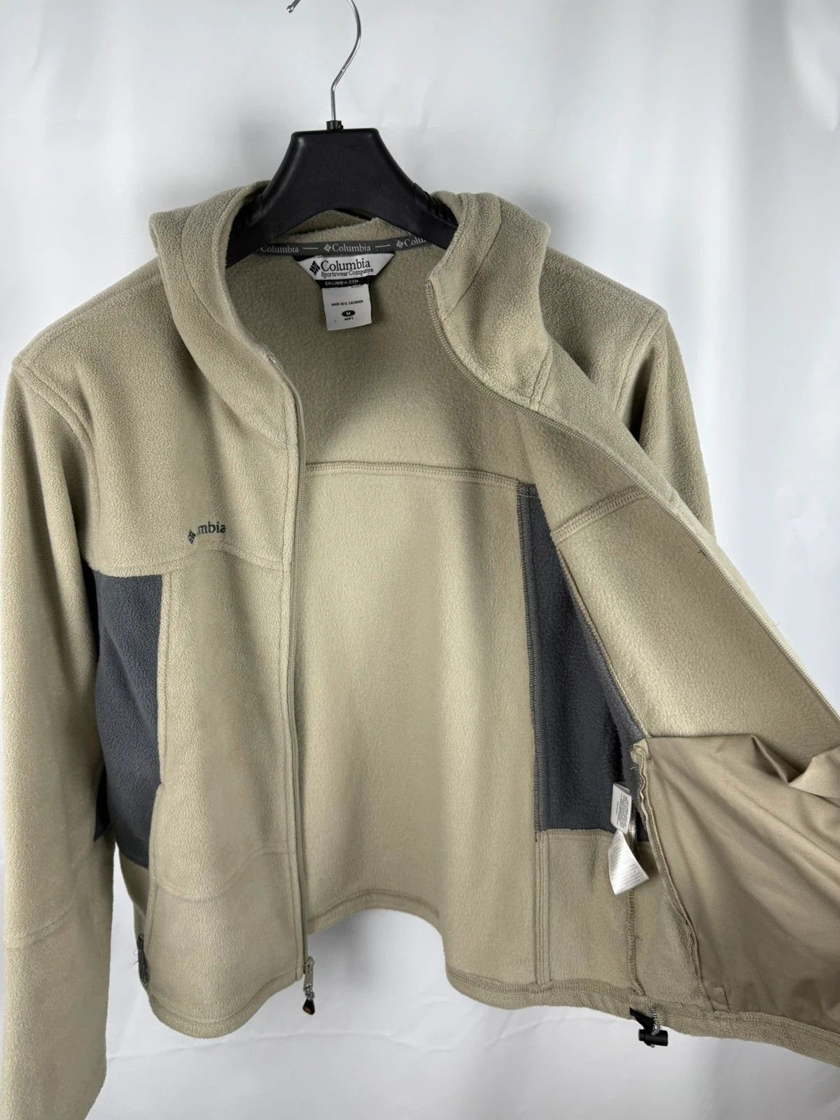 Columbia Columbia Fleece Zip Jacket Warm Hooded Men size M Size US M / EU 48-50 / 2 - 9 Thumbnail