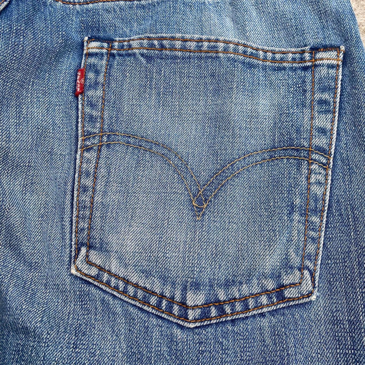 Levi's Vintage Levis 504 Distressed Denim Kurt Cobain Style Size US 33 - 7 Thumbnail