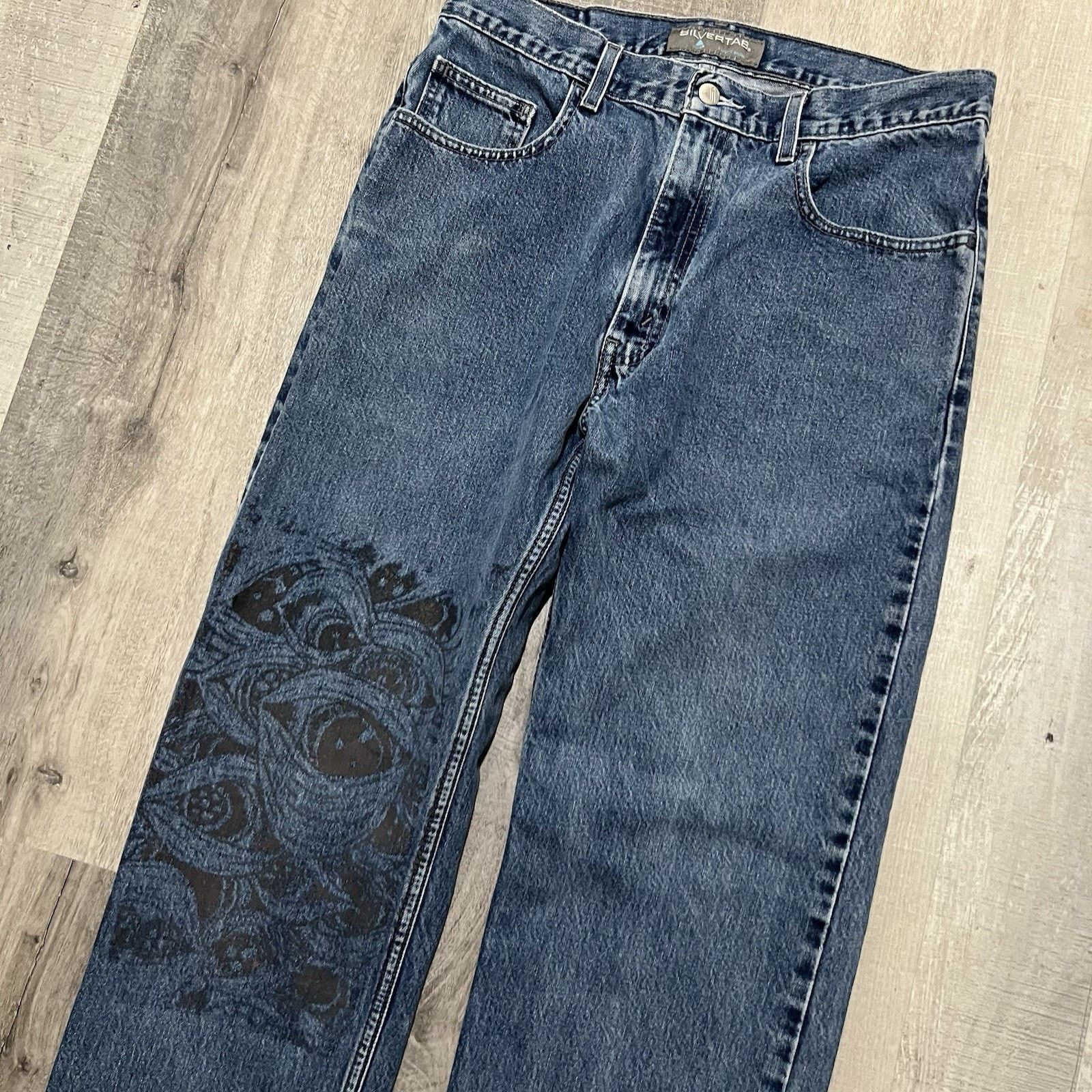Levi's VTG Levi's Silvertab Baggy Jeans Eyeball Print Skater Y2K Size US 33 - 5 Thumbnail