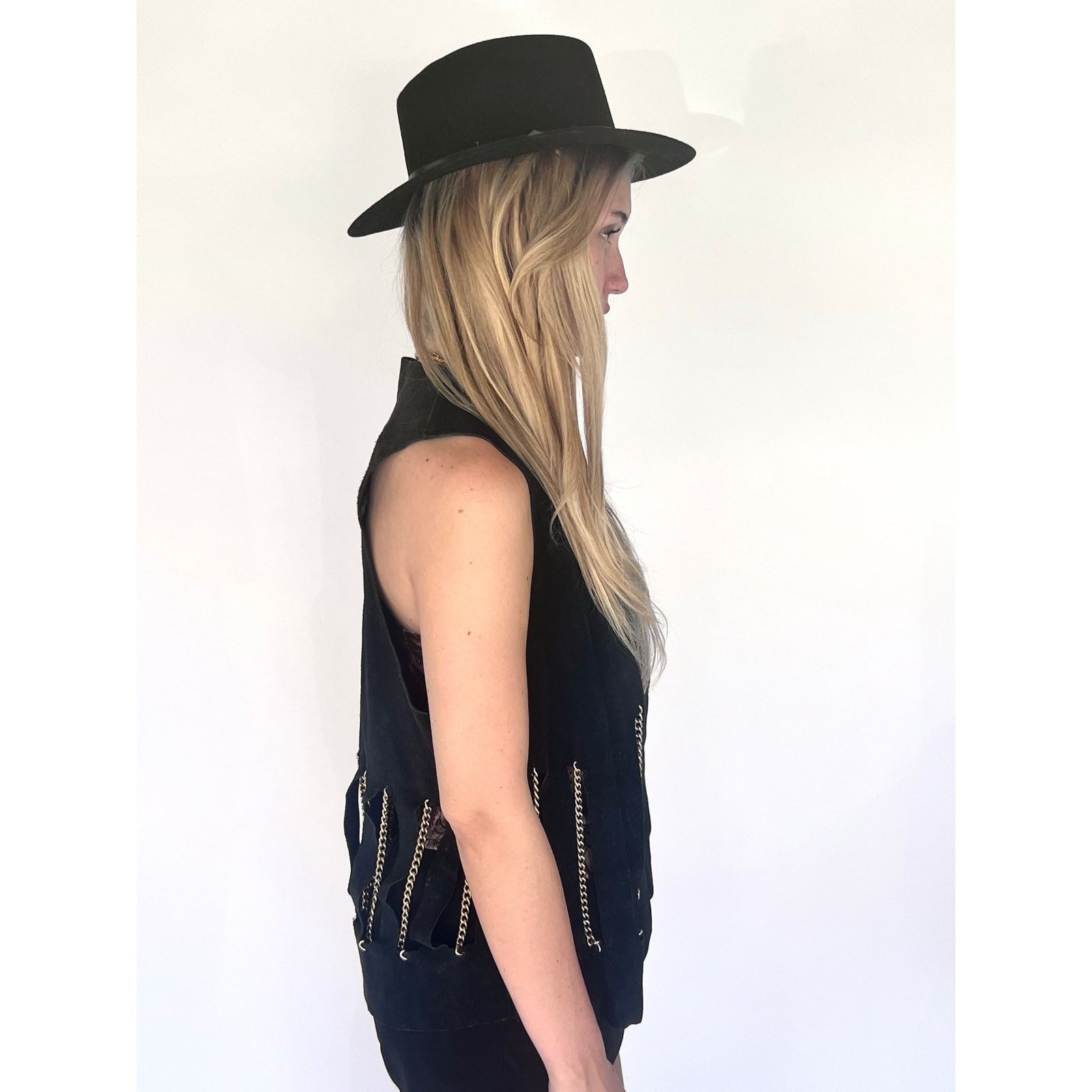 Vintage VTG Black Suede Vest w/ Gold Chain Fringe OS Size US M / EU 48-50 / 2 - 5 Thumbnail