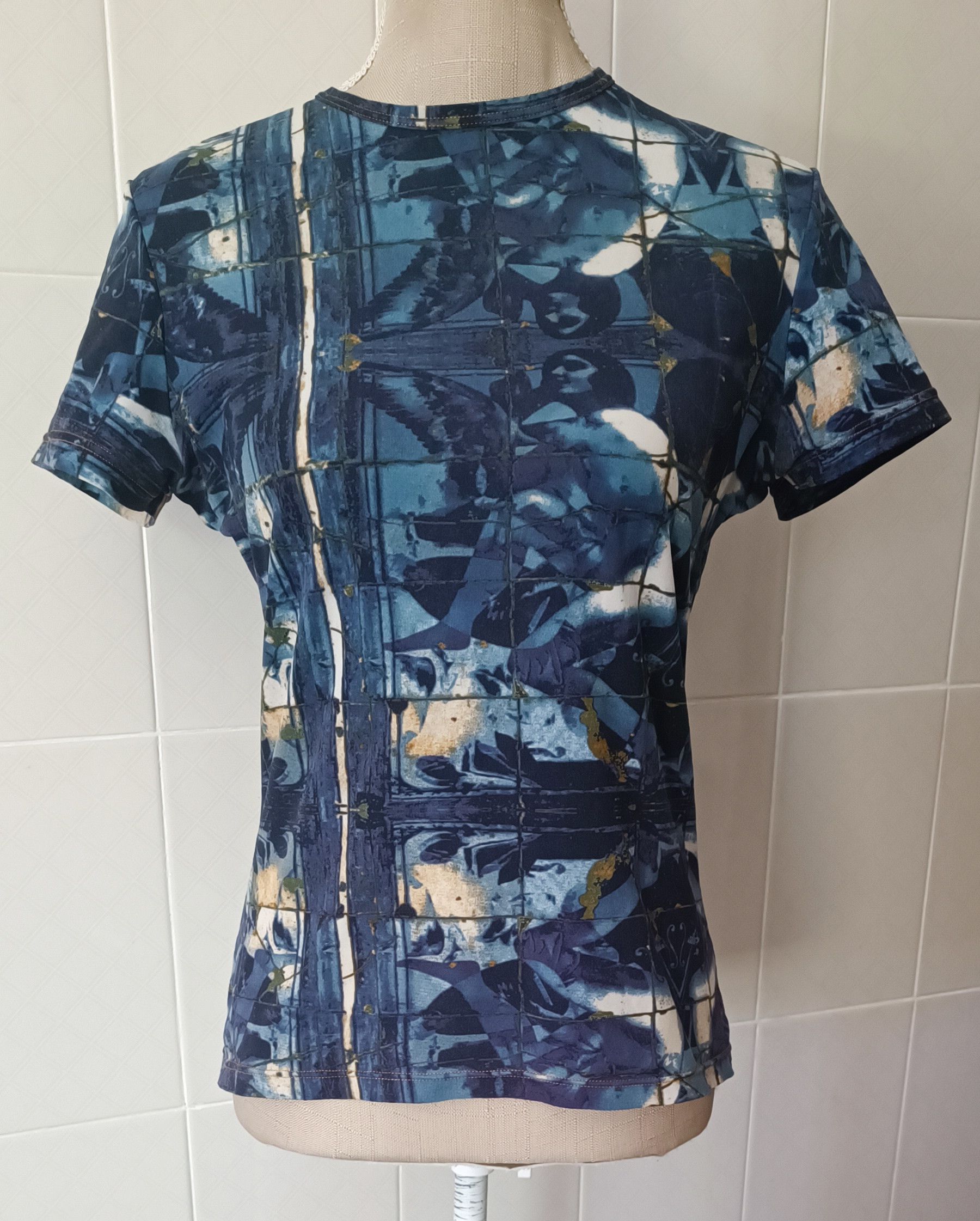 Jean Paul Gaultier 90's - Gaultier Jeans - Feminine silhouettes print t-shirt Size US XS / EU 42 / 0 - 1 Thumbnail