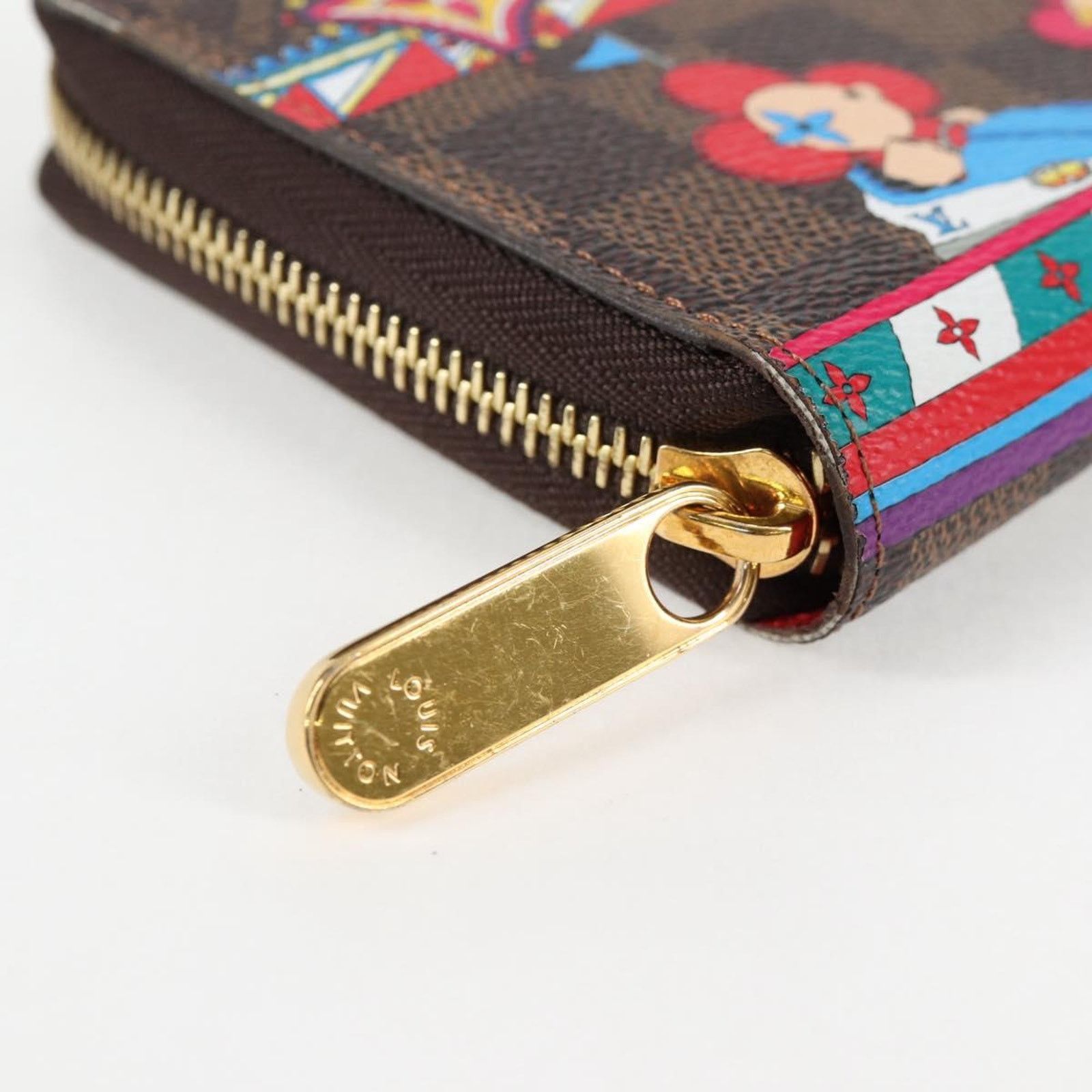 Louis Vuitton Brown Canvas Zippy Wallet