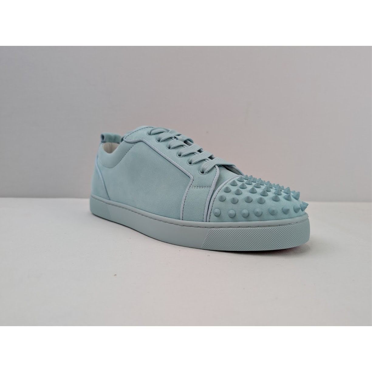 Christian Louboutin o1rshd1 Louis Junior Spikes Sneakers in Iceberg Size US 12.5 / EU 45-46 - 1 Thumbnail