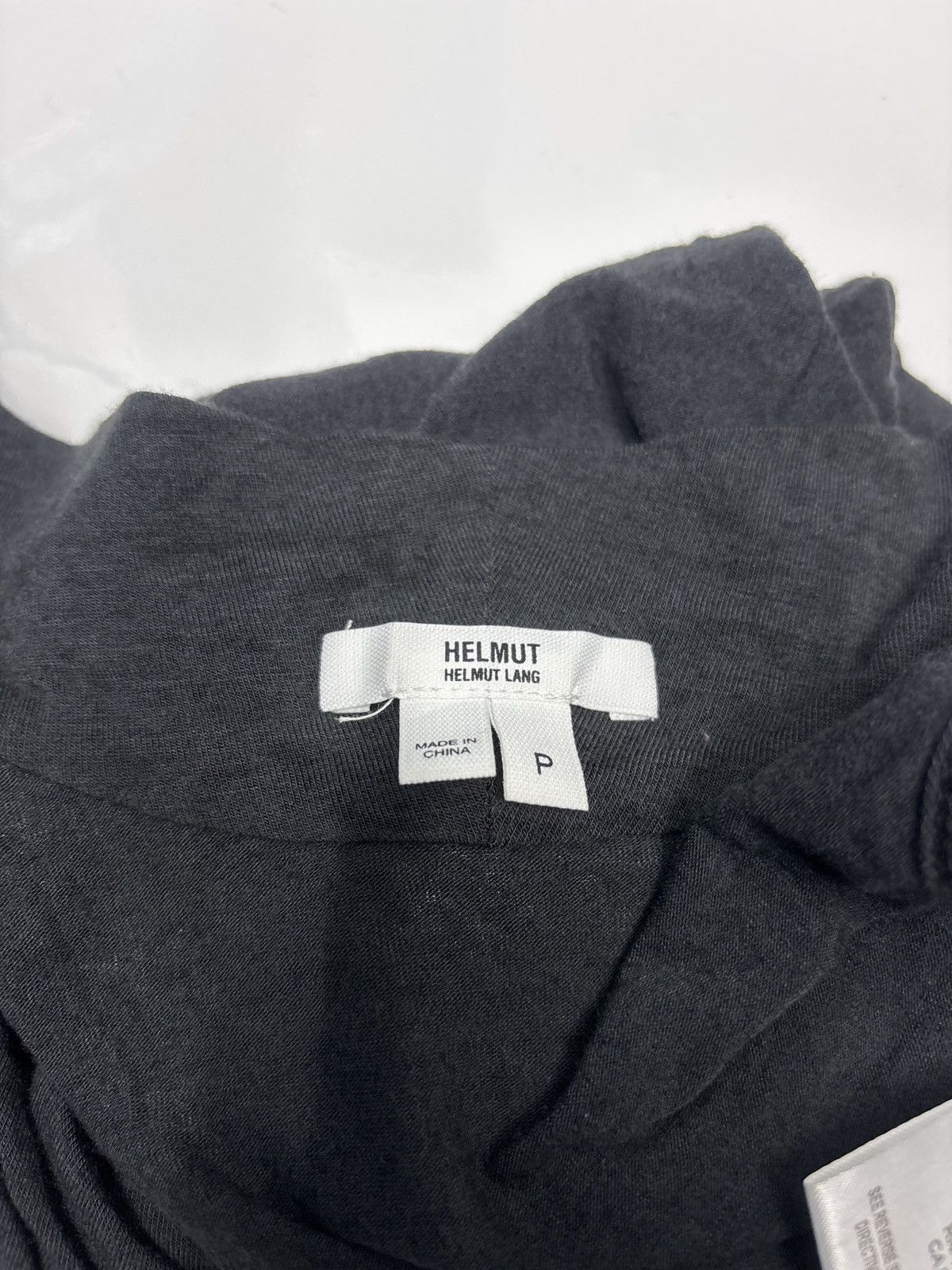Helmut Lang HELMUT LANG WRINKLE SHIRT SLEEVELESS Size US S / EU 44-46 / 1 - 9 Thumbnail