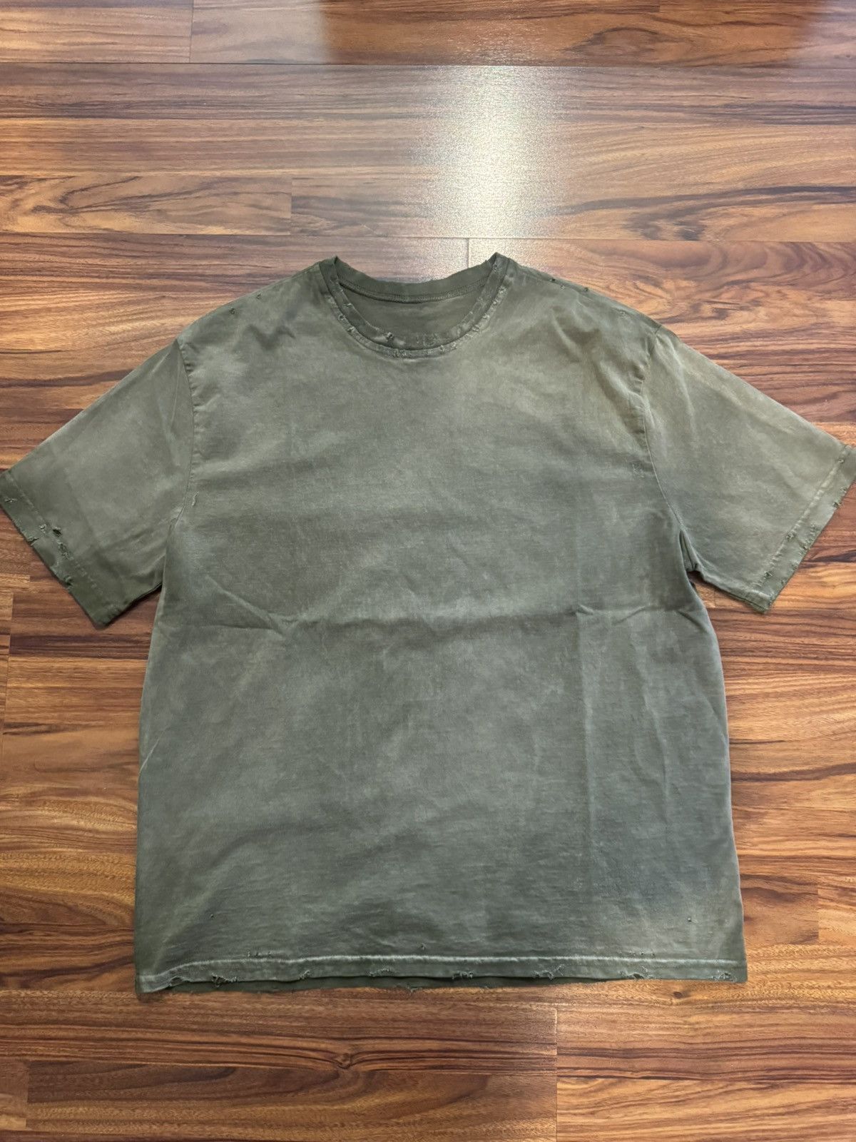 The GV Gallery GV Gallery Green Blank Tee Size US L / EU 52-54 / 3 - 1 Preview