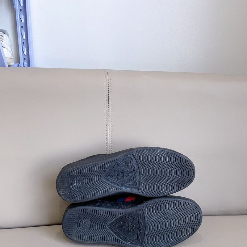 Gucci Gucci Black Low-Top Sneakers for Men and Women - Size US 9 / EU 42 - 7 Thumbnail
