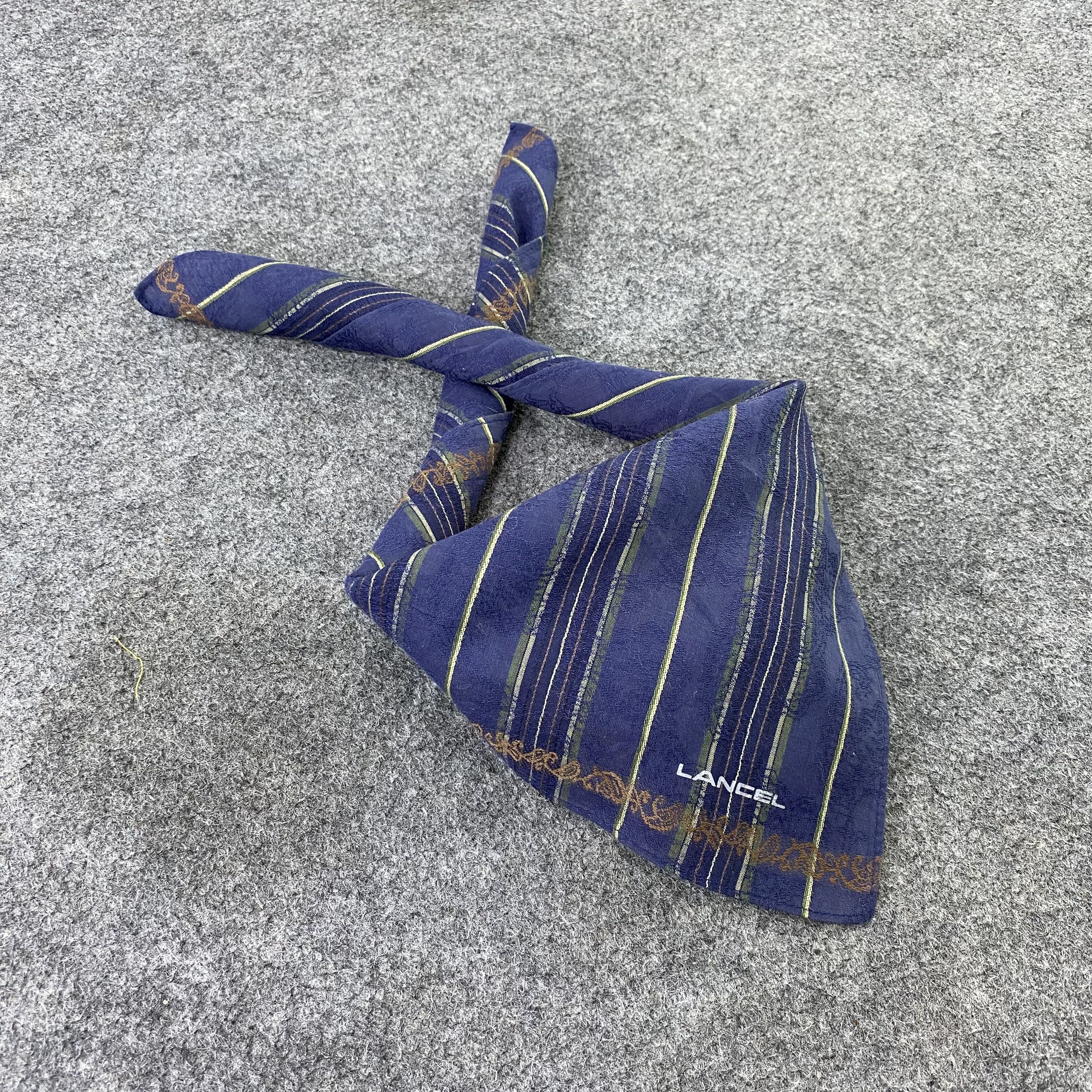 Lancel Lancel Handkerchief / Bandana / Neckerchief -B539 Size ONE SIZE - 1 Thumbnail