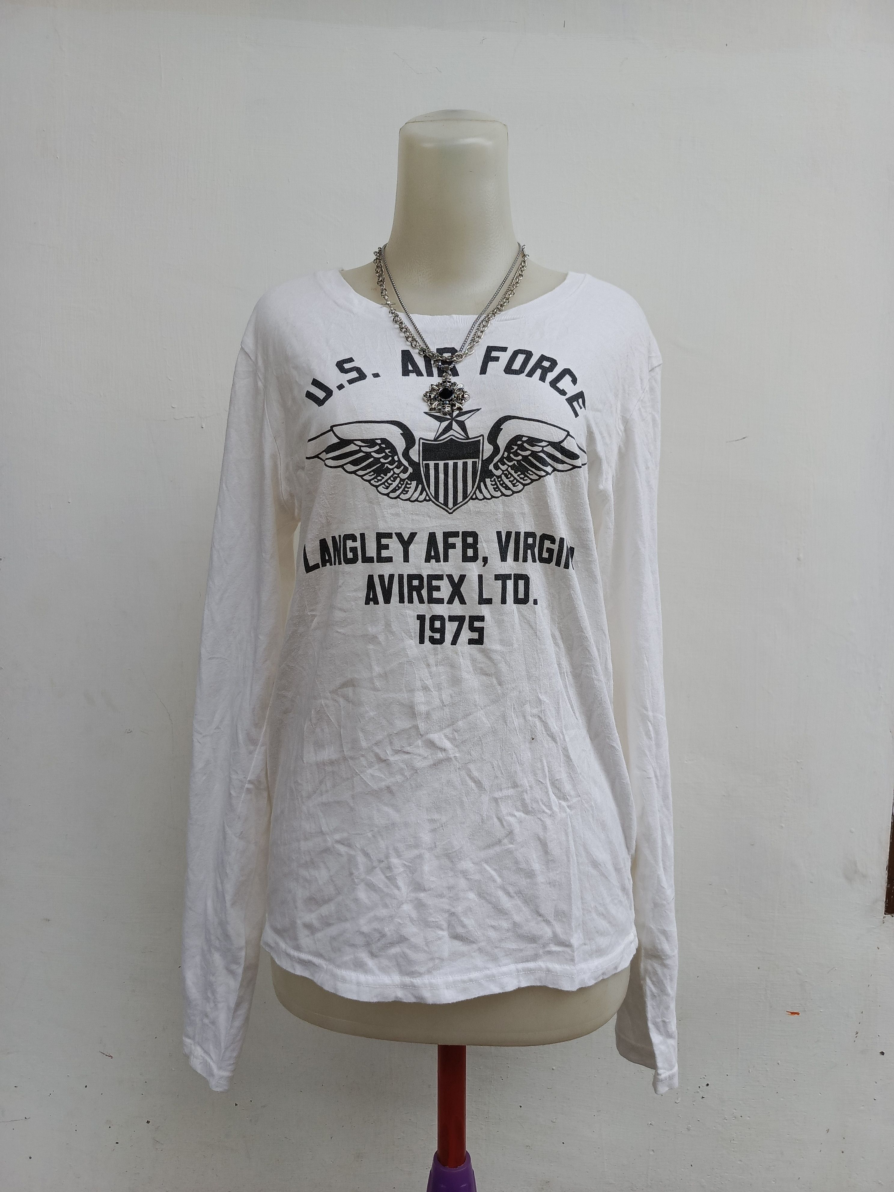 Avirex Avirex USAF Long Sleeve T-Shirt Langley AFB 1975 Military Size M / US 6-8 / IT 42-44 - 1 Thumbnail