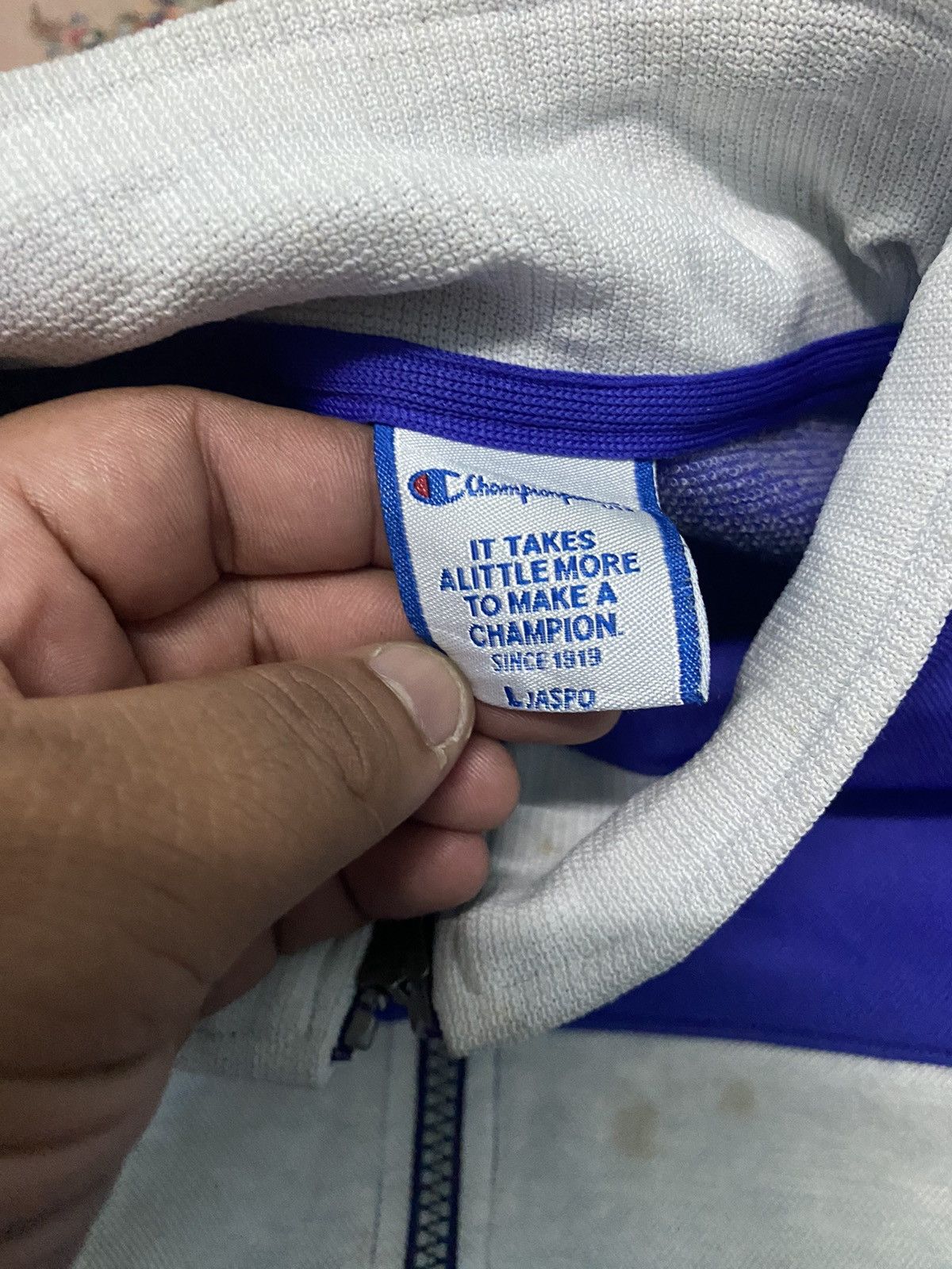 Champion × Japanese Brand Champion zipper stripe 🚀 Size US L / EU 52-54 / 3 - 10 Thumbnail